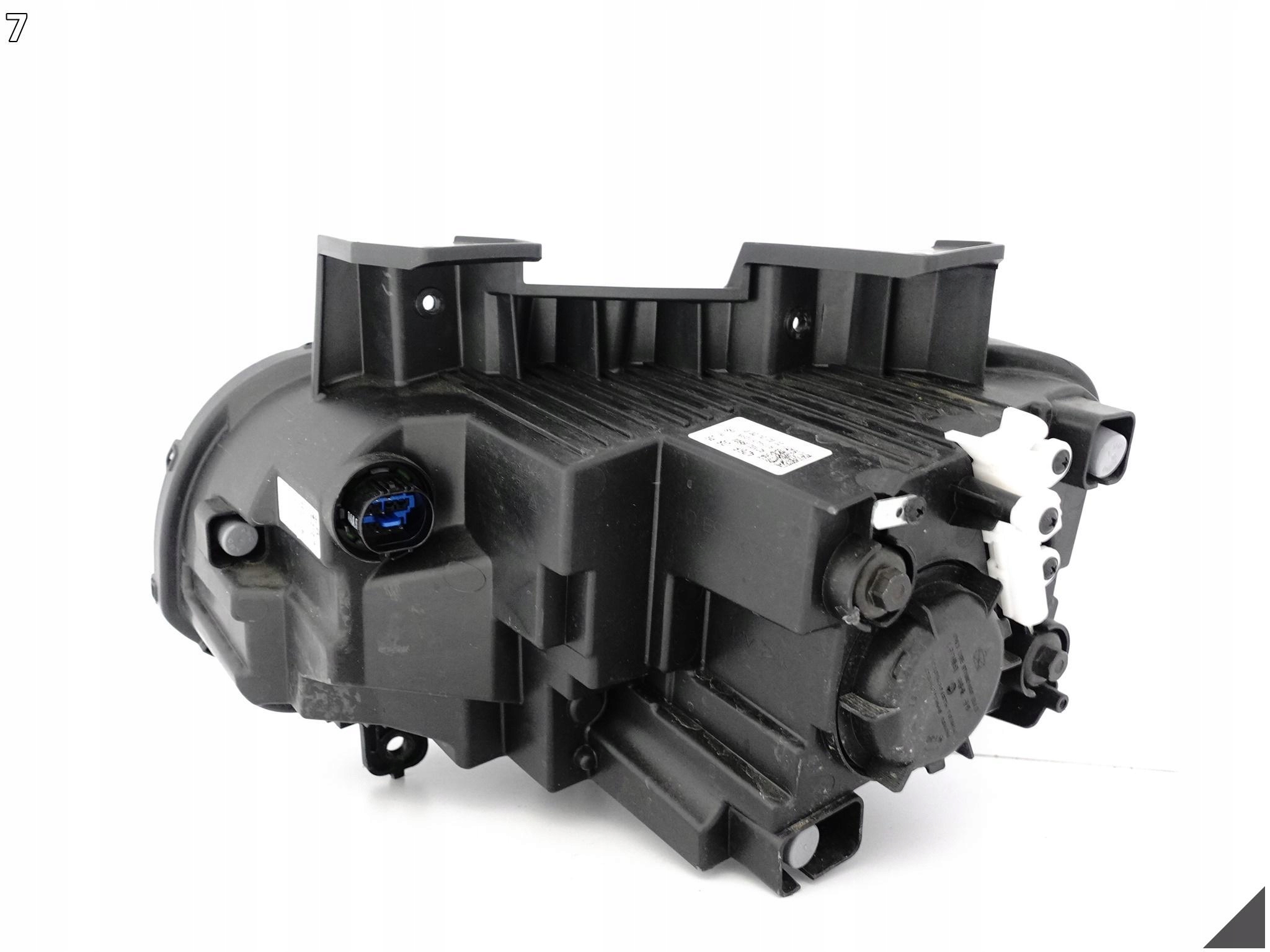 HYUNDAI KONA ELECTRIC LIFT 20- LAMPA FULL LED TECH PRAWA PRZÓD EUROPA HYUNDAI KONA ELECTRIC LIFT 20- LAMPA FULL LED TECH PRAWA PRZÓD EUROPA - obrazek 8