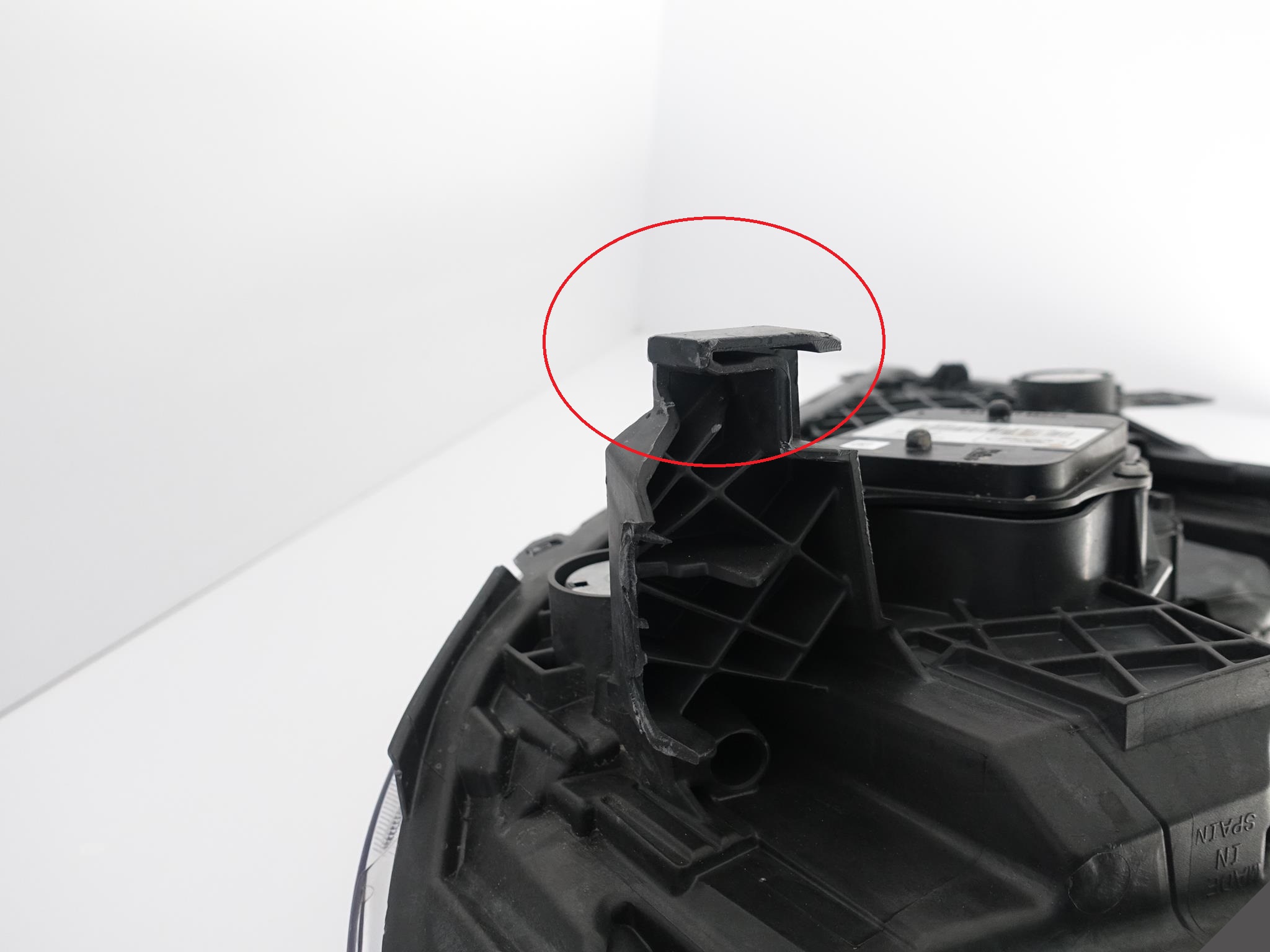 FORD KUGA II ST MK2 LIFT 16- CIEMNA LAMPA XENON FORD KUGA II ST MK2 LIFT 16- CIEMNA LAMPA XENON - obrazek 9
