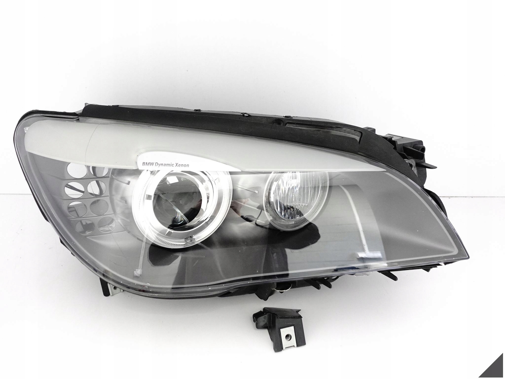 BMW 7 F01 F02 08-13 (PRZED LIFTEM) LAMPA XENON SKRĘTNA DYNAMIC PRAWA EUROPA BMW 7 F01 F02 08-13 (PRZED LIFTEM) LAMPA XENON SKRĘTNA DYNAMIC PRAWA EUROPA