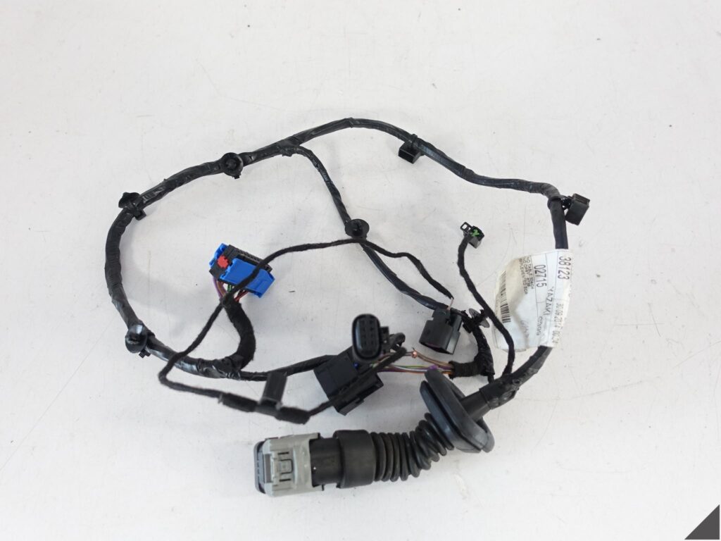 MASERATI GHIBLI M157 13-23 DRZWI WIĄZKA INSTALACJA WTYCZKA KOSTKA PRAWA TYŁ MASERATI GHIBLI M157 13-23 DRZWI WIĄZKA INSTALACJA WTYCZKA KOSTKA PRAWA TYŁ
