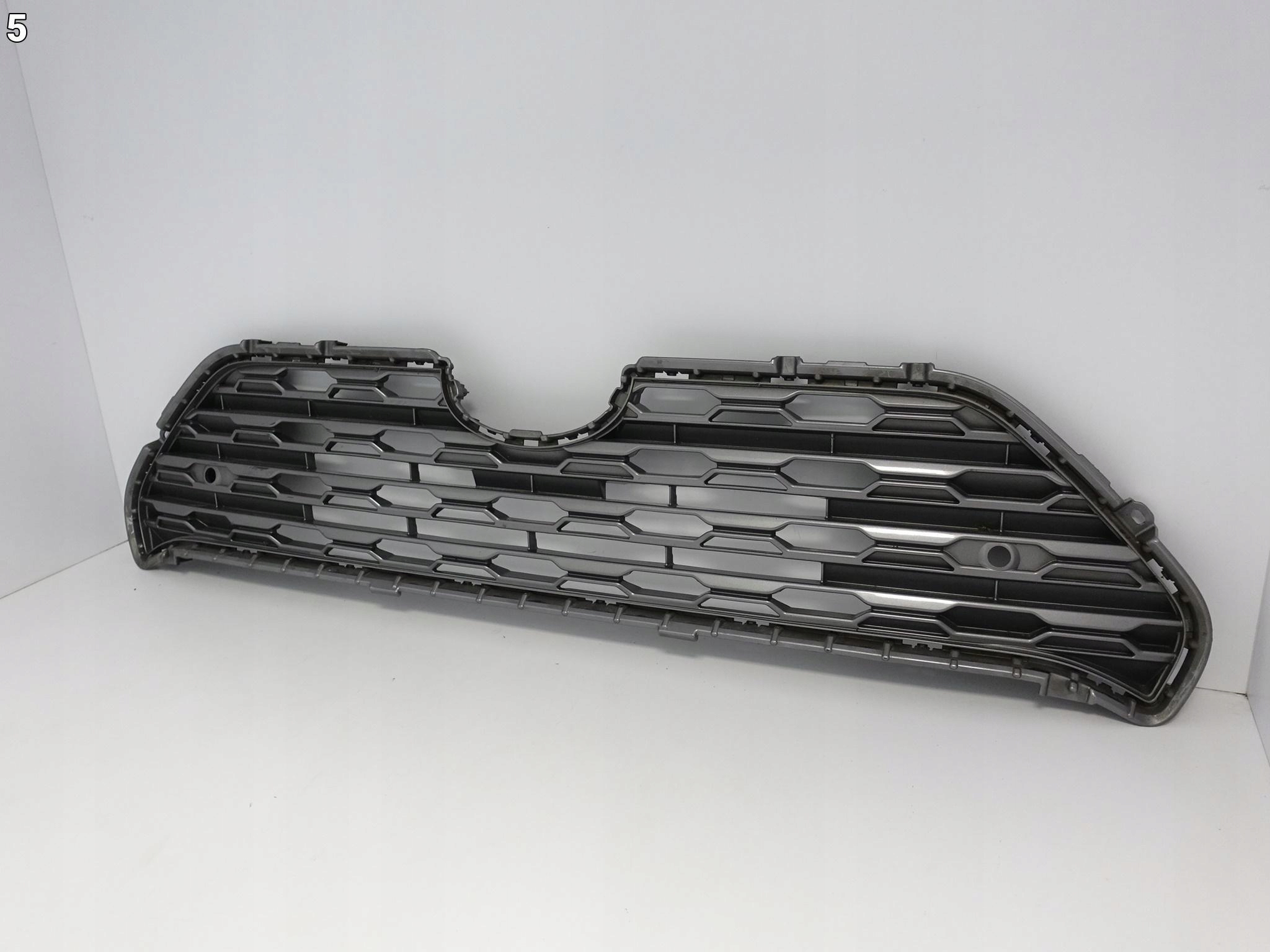 TOYOTA RAV4 V 5 19- GRILL ATRAPA KRATKA W ZDERZAK TOYOTA RAV4 V 5 19- GRILL ATRAPA KRATKA W ZDERZAK - obrazek 6