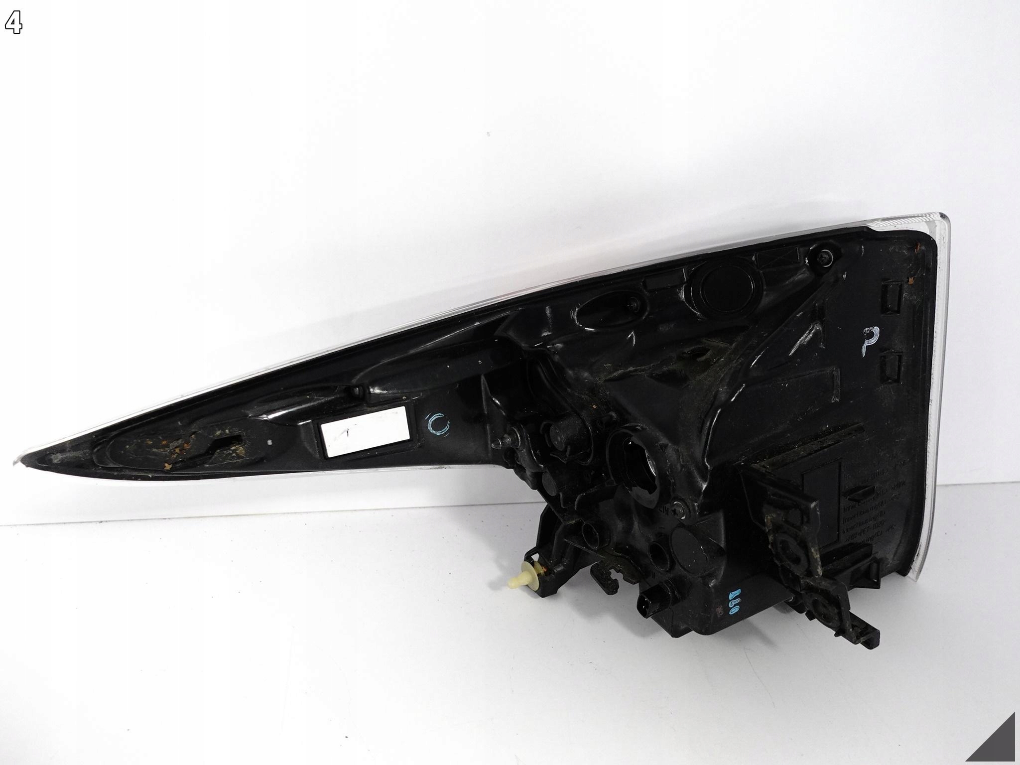 TOYOTA PRIUS IV XW50 HYBRID 15-19 LAMPA LED PRAWA TYŁ EUROPA 81550-47283 TOYOTA PRIUS IV XW50 HYBRID 15-19 LAMPA LED PRAWA TYŁ EUROPA 81550-47283 - obrazek 5