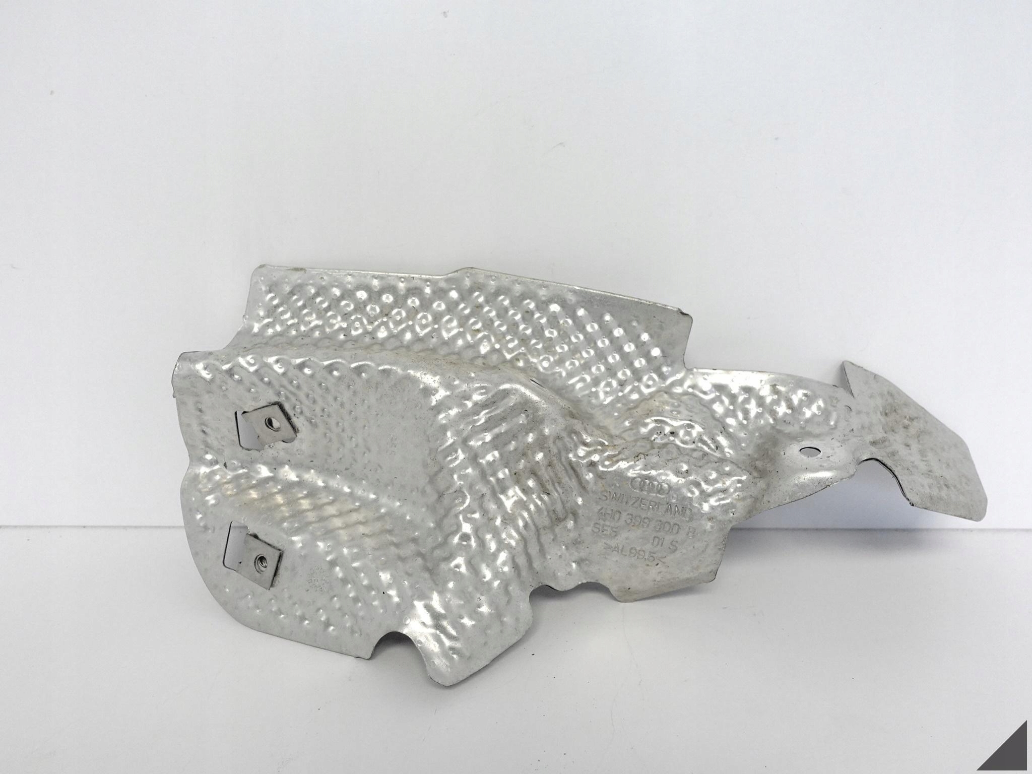 AUDI A8 S8 4H0 D4 LIFT 09-17 PRAWA OSŁONA TERMICZNA SKRZYNI BIEGÓW AUDI A8 S8 4H0 D4 LIFT 09-17 PRAWA OSŁONA TERMICZNA SKRZYNI BIEGÓW