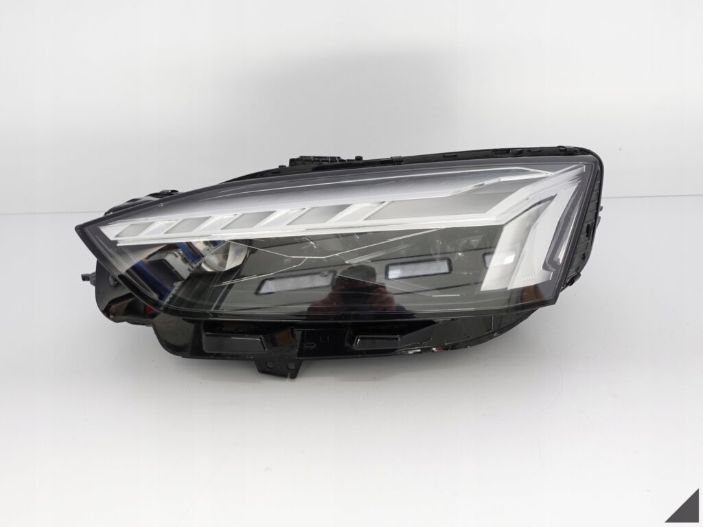 AUDI A5 8W6 B9 LIFT 19- FULL LED LASER LAMPA LEWA AUDI A5 8W6 B9 LIFT 19- FULL LED LASER LAMPA LEWA