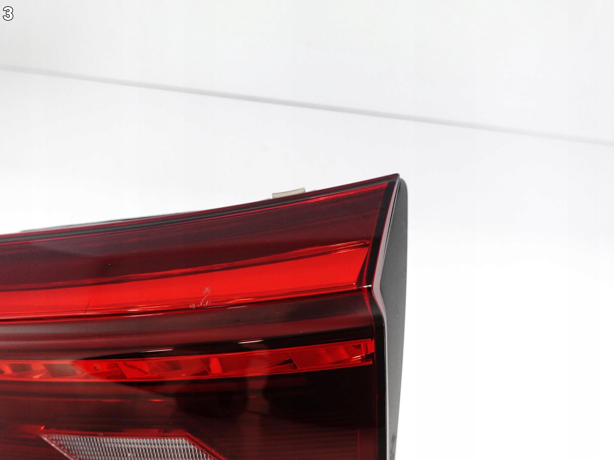 VW T-ROC 2GA 17-21 LAMPA LED PRAWA TYŁ W KLAPĘ EU VW T-ROC 2GA 17-21 LAMPA LED PRAWA TYŁ W KLAPĘ EU - obrazek 4