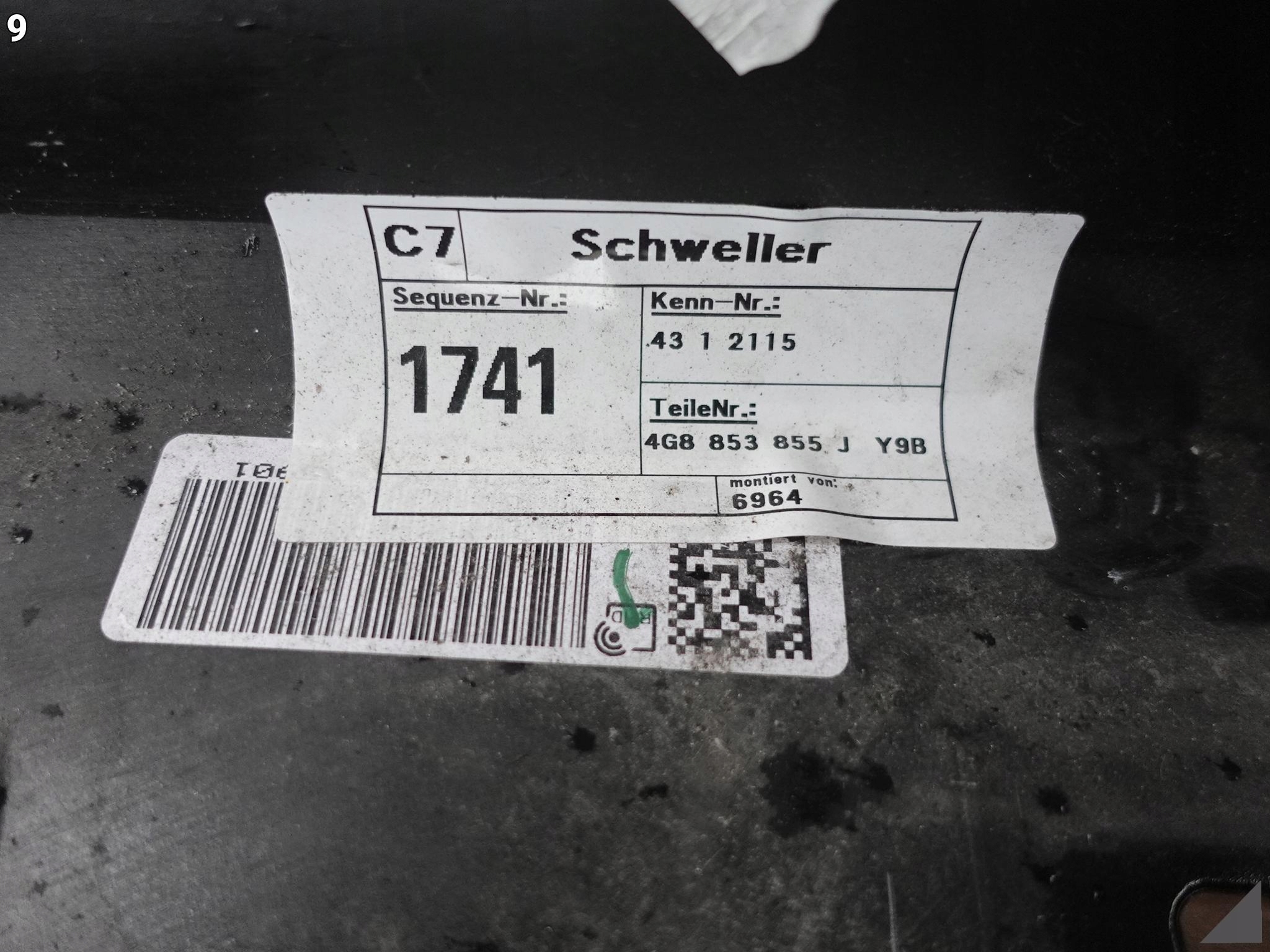 AUDI A7 4G8 C7 LIFT 14-18 PRÓG LISTWA NAKŁADKA LEWA KOLOR A2A2 AUDI A7 4G8 C7 LIFT 14-18 PRÓG LISTWA NAKŁADKA LEWA KOLOR A2A2 - obrazek 10