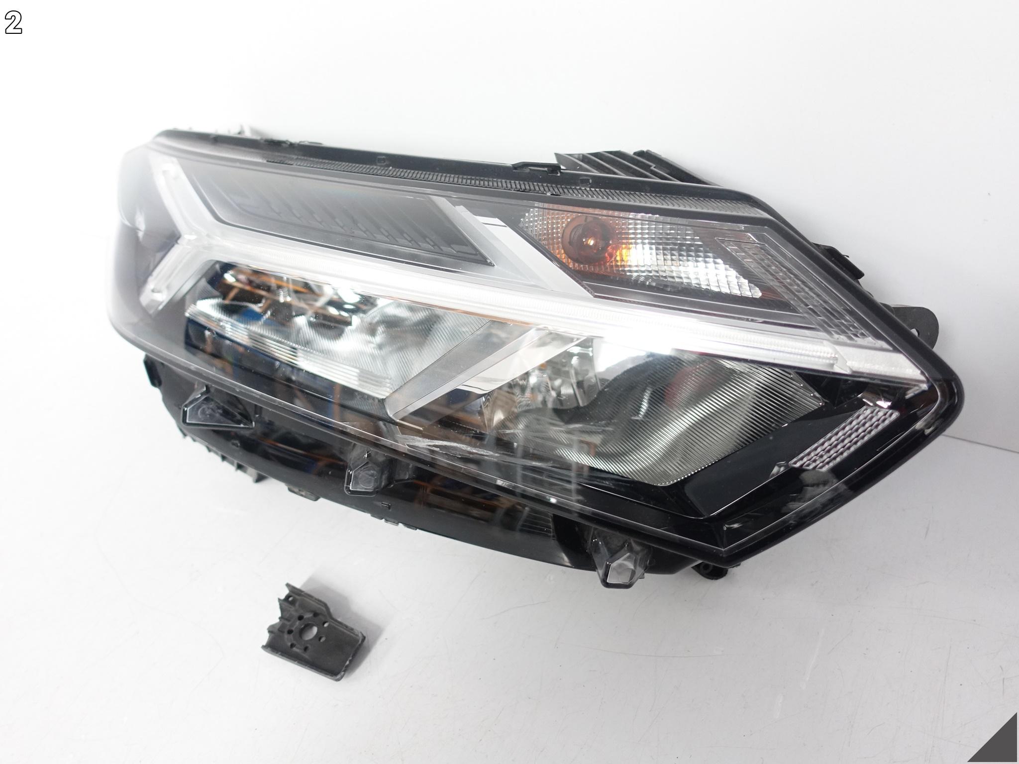 DACIA SANDERO LOGAN III JOGGER 20- LAMPA ZWYKŁA HALOGEN + LED PRAWA PRZÓD DACIA SANDERO LOGAN III JOGGER 20- LAMPA ZWYKŁA HALOGEN + LED PRAWA PRZÓD - obrazek 3