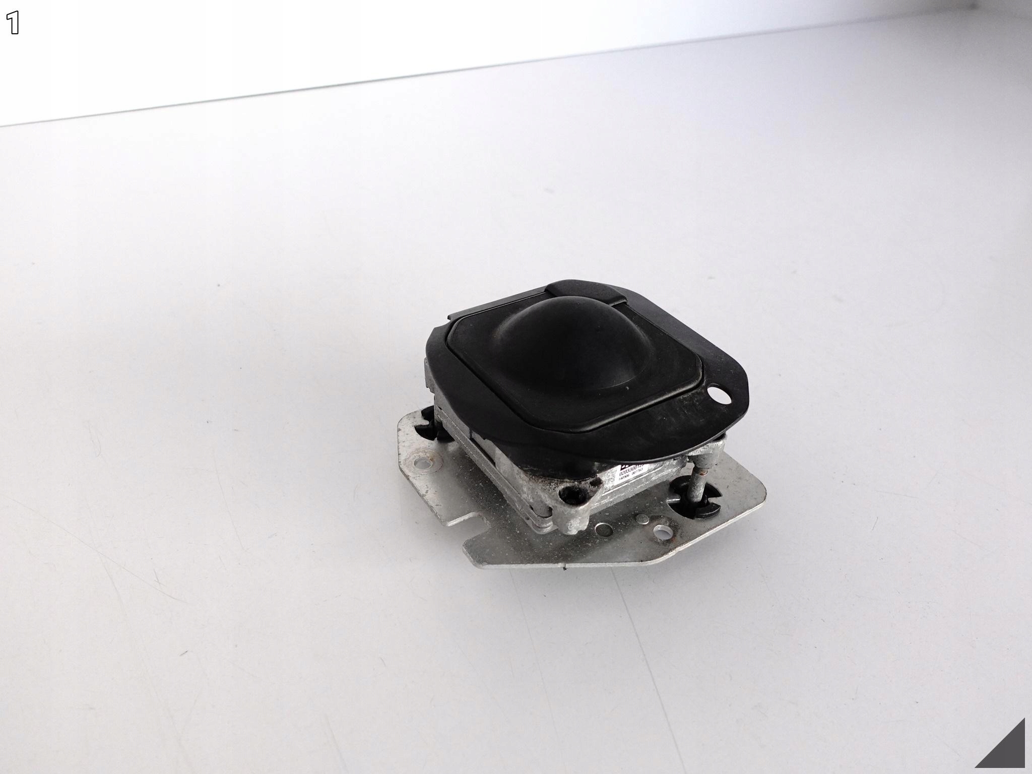 AUDI A8 S8 4H0 4HL D4 LIFT 13-17 CZUJNIK DISTRONIC RADAR SENSOR ACC PRAWY AUDI A8 S8 4H0 4HL D4 LIFT 13-17 CZUJNIK DISTRONIC RADAR SENSOR ACC PRAWY - obrazek 2