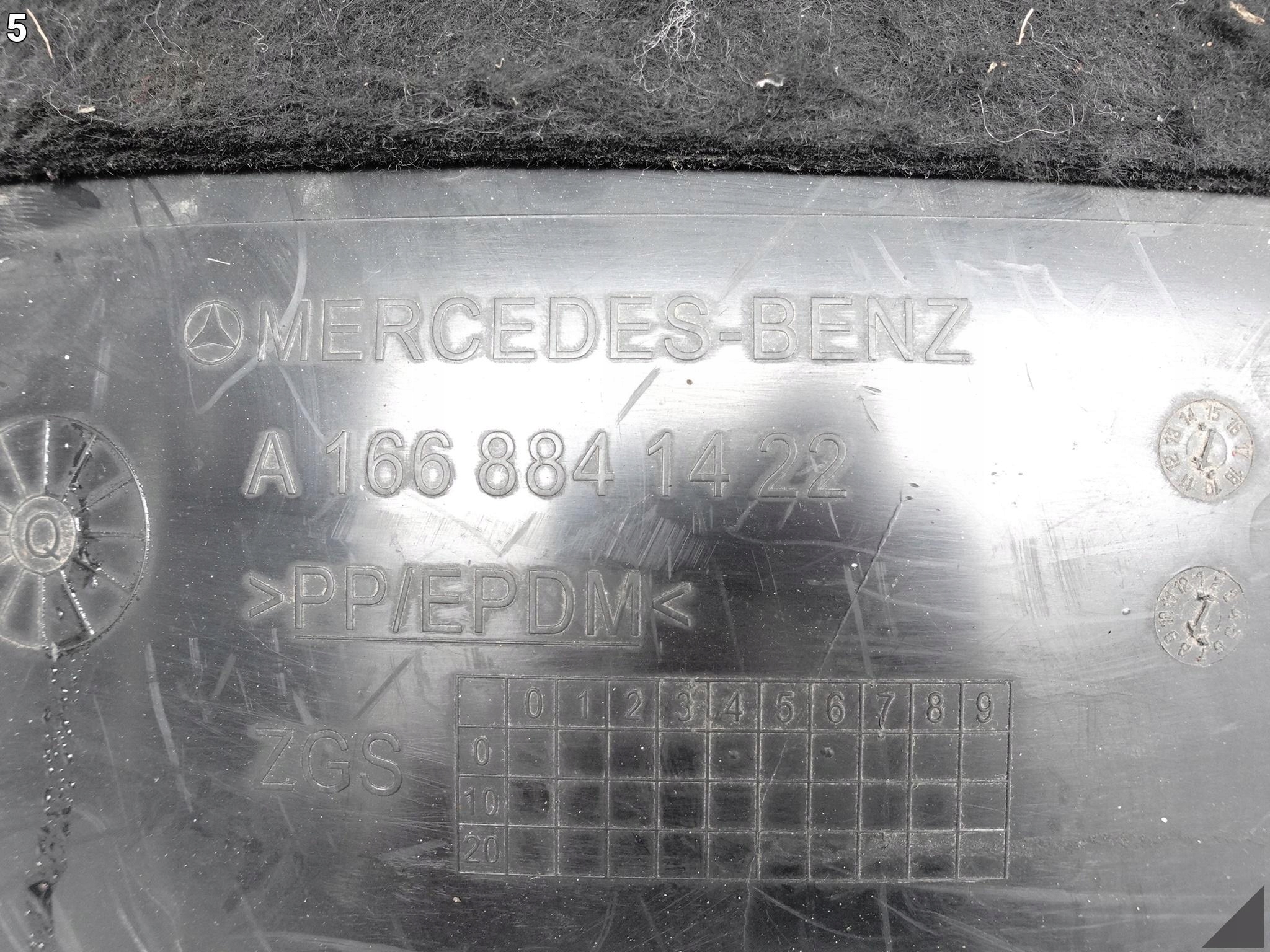 MERCEDES ML GLE W166 11-19 OBUDOWA WNĘKI KOŁA NADKOLE PRAWE TYŁ A1668841422 MERCEDES ML GLE W166 11-19 OBUDOWA WNĘKI KOŁA NADKOLE PRAWE TYŁ A1668841422 - obrazek 6