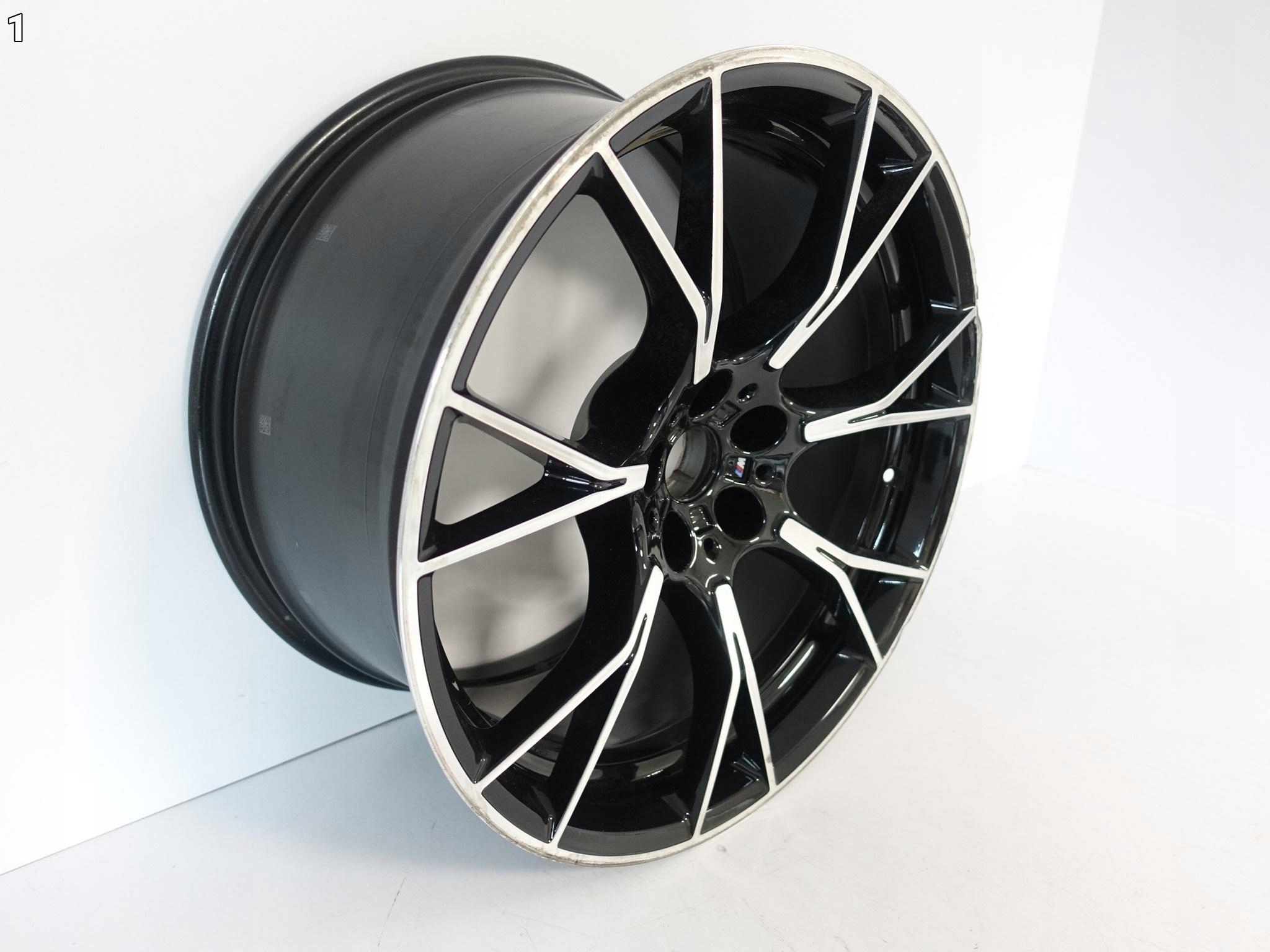 BMW M5 F90 COMPETITION FELGA BLACK UNI 10,5×20 ET28 5×112 BMW M5 F90 COMPETITION FELGA BLACK UNI 10,5x20 ET28 5x112 - obrazek 2