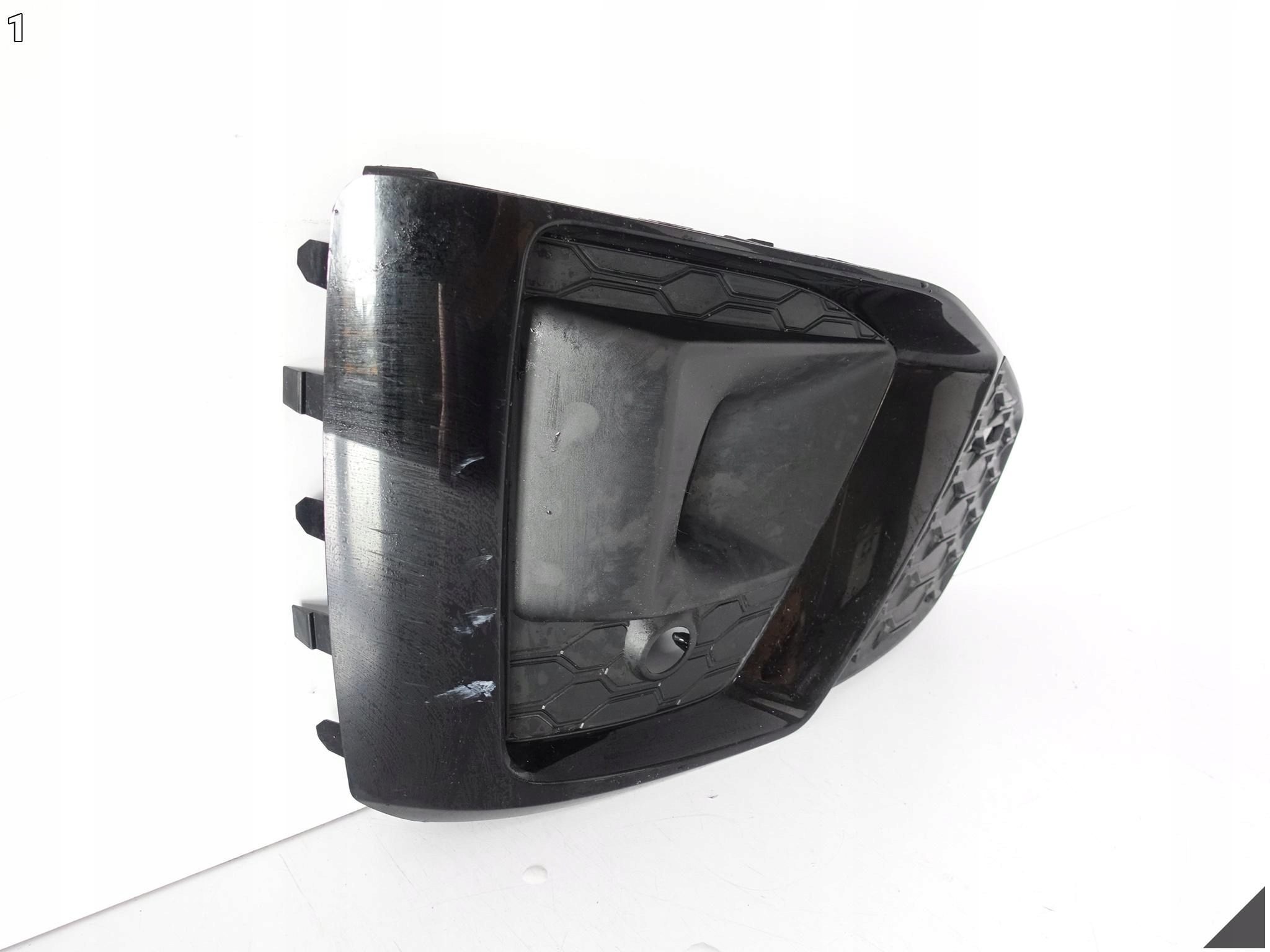 AUDI A5 S5 S-LINE 8W6 B9 LIFT 19- KRATKA ZAŚLEPKA W ZDERZAK LEWA PRZÓD T94 AUDI A5 S5 S-LINE 8W6 B9 LIFT 19- KRATKA ZAŚLEPKA W ZDERZAK LEWA PRZÓD T94 - obrazek 2