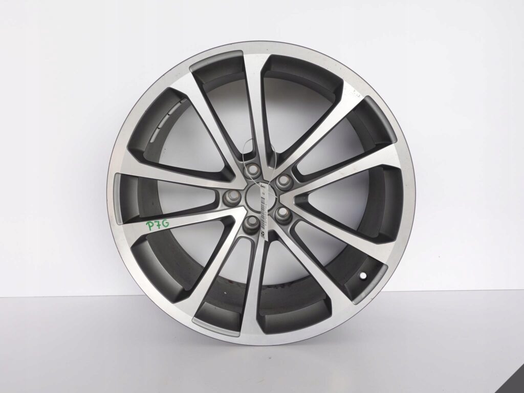 AUDI S8 A8 4N0 D5 S-LINE SPORT FELGA 9JX21 ET37