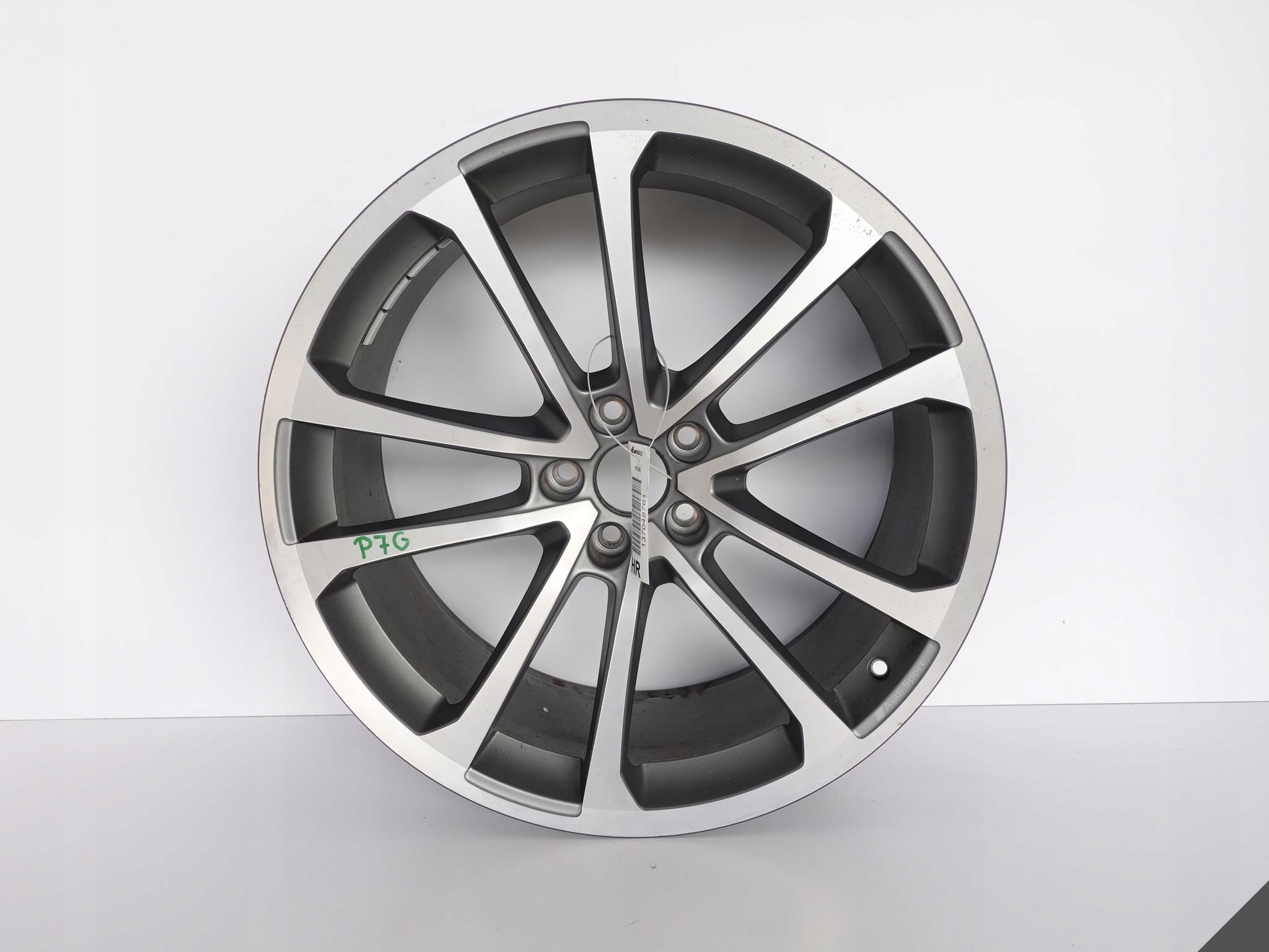 AUDI S8 A8 4N0 D5 S-LINE SPORT FELGA 9JX21 ET37 AUDI S8 A8 4N0 D5 S-LINE SPORT FELGA 9JX21 ET37