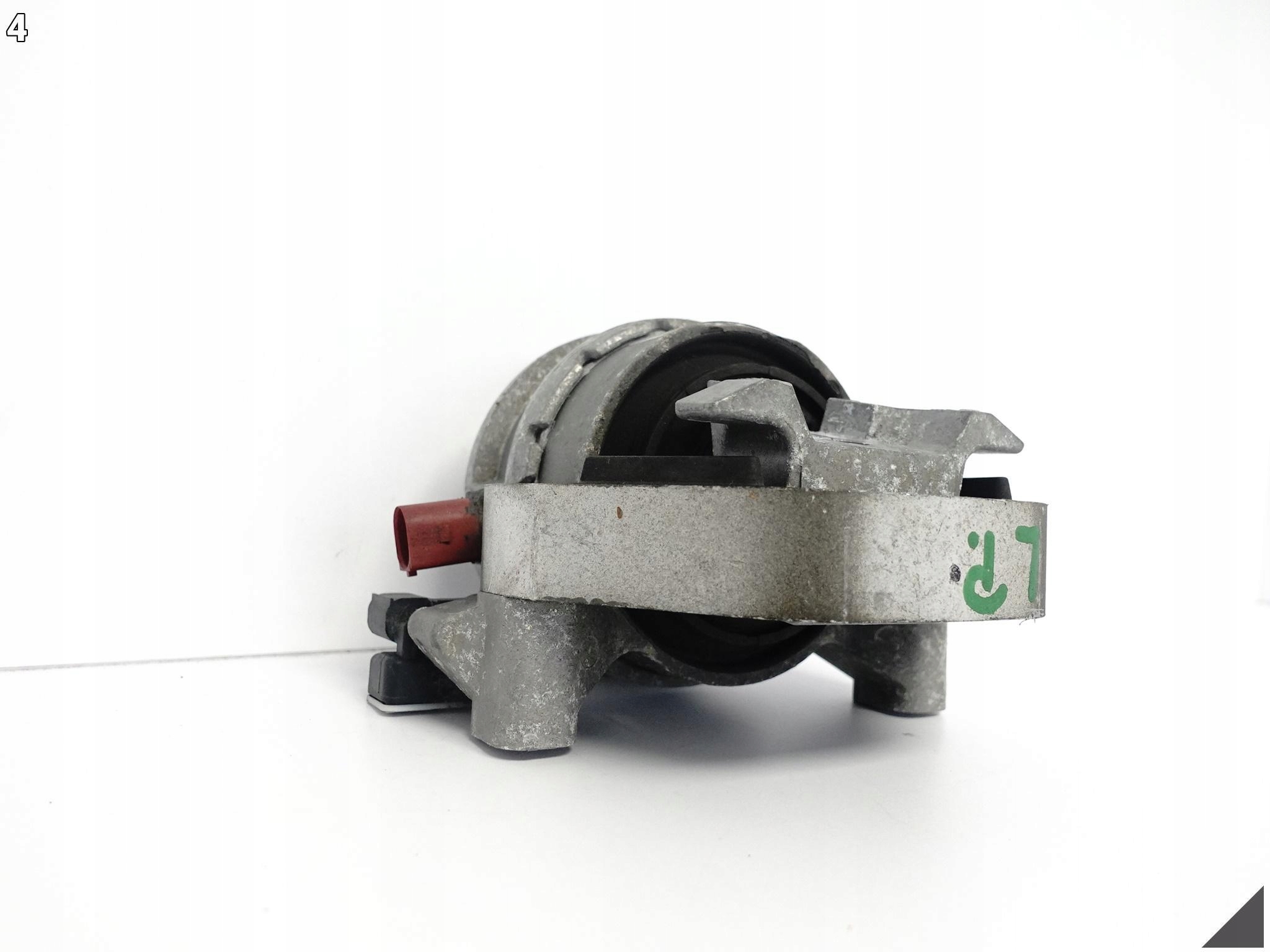 AUDI A8 S8 4H0 D4 LIFT 13-17 LEWA ŁAPA PODUSZKA PODPORA SILNIKA 4.0 TFSI AUDI A8 S8 4H0 D4 LIFT 13-17 LEWA ŁAPA PODUSZKA PODPORA SILNIKA 4.0 TFSI - obrazek 5