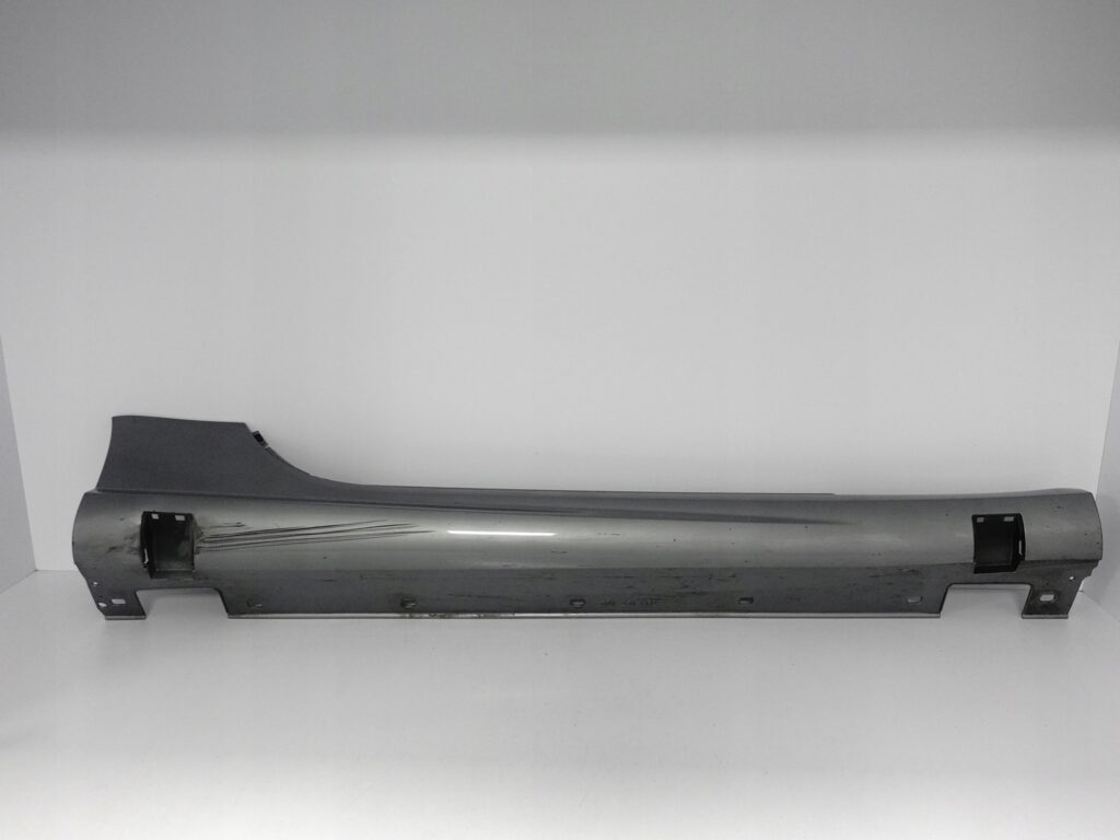MERCEDES SL R231 AMG 12-16 PRÓG PRAWY LISTWA NAKŁADKA MERCEDES SL R231 AMG 12-16 PRÓG PRAWY LISTWA NAKŁADKA