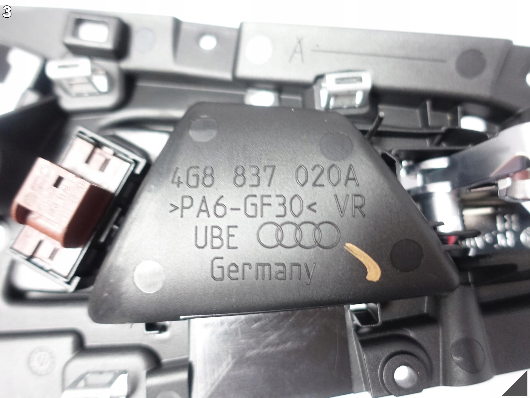AUDI A7 S7 4G8 LIFT 10-18 KLAMKA DRZWI PRZEDNICH PRAWYCH PRZEŁĄCZNIK CHROM AUDI A7 S7 4G8 LIFT 10-18 KLAMKA DRZWI PRZEDNICH PRAWYCH PRZEŁĄCZNIK CHROM - obrazek 4