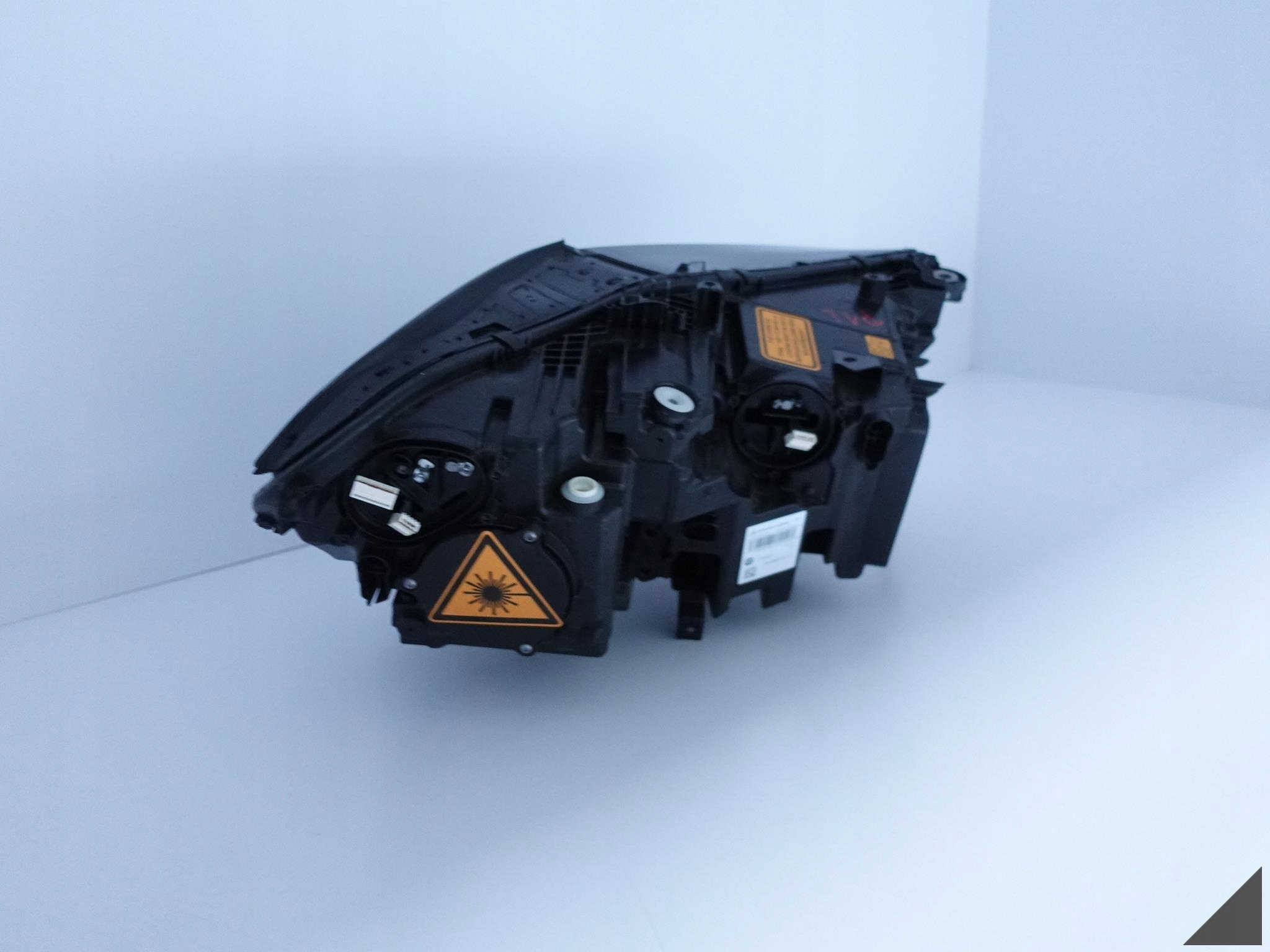 BMW X5 G05 F95 X6 G06 F96 LAMPA LASER SHADOW EU L BMW X5 G05 F95 X6 G06 F96 LAMPA LASER SHADOW EU L - obrazek 9