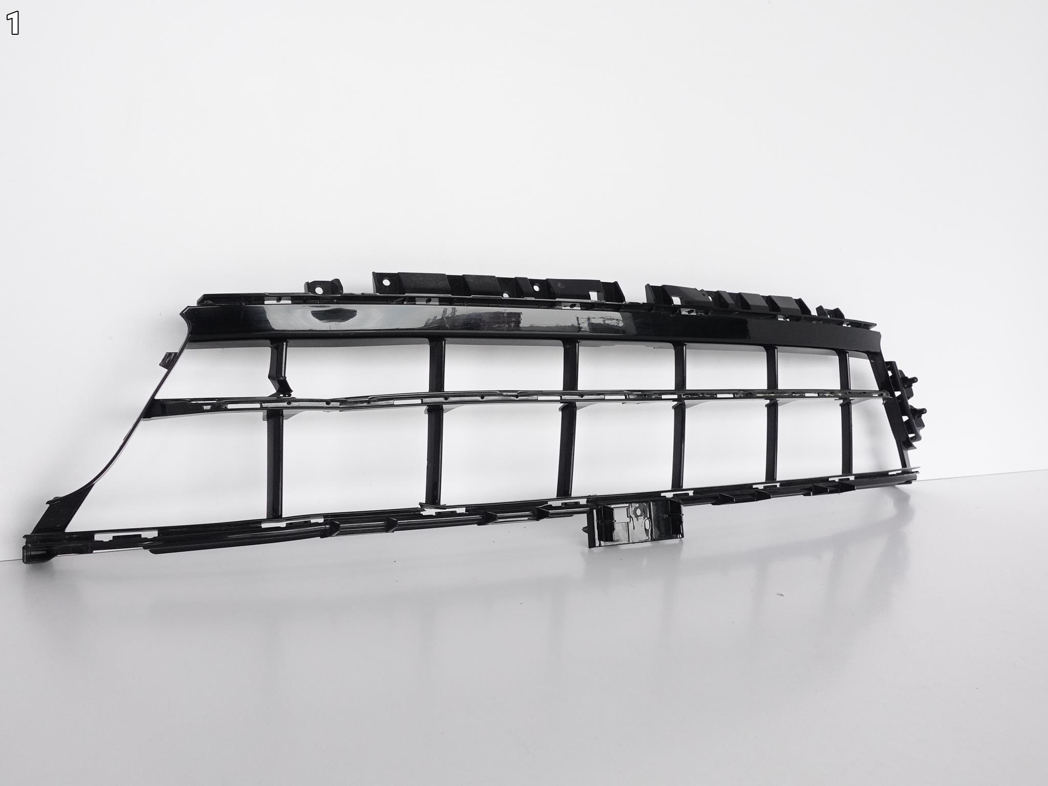 PORSCHE PANAMERA 971 SPORT 16- GRILL KRATKA PRZÓD PORSCHE PANAMERA 971 SPORT 16- GRILL KRATKA PRZÓD - obrazek 2