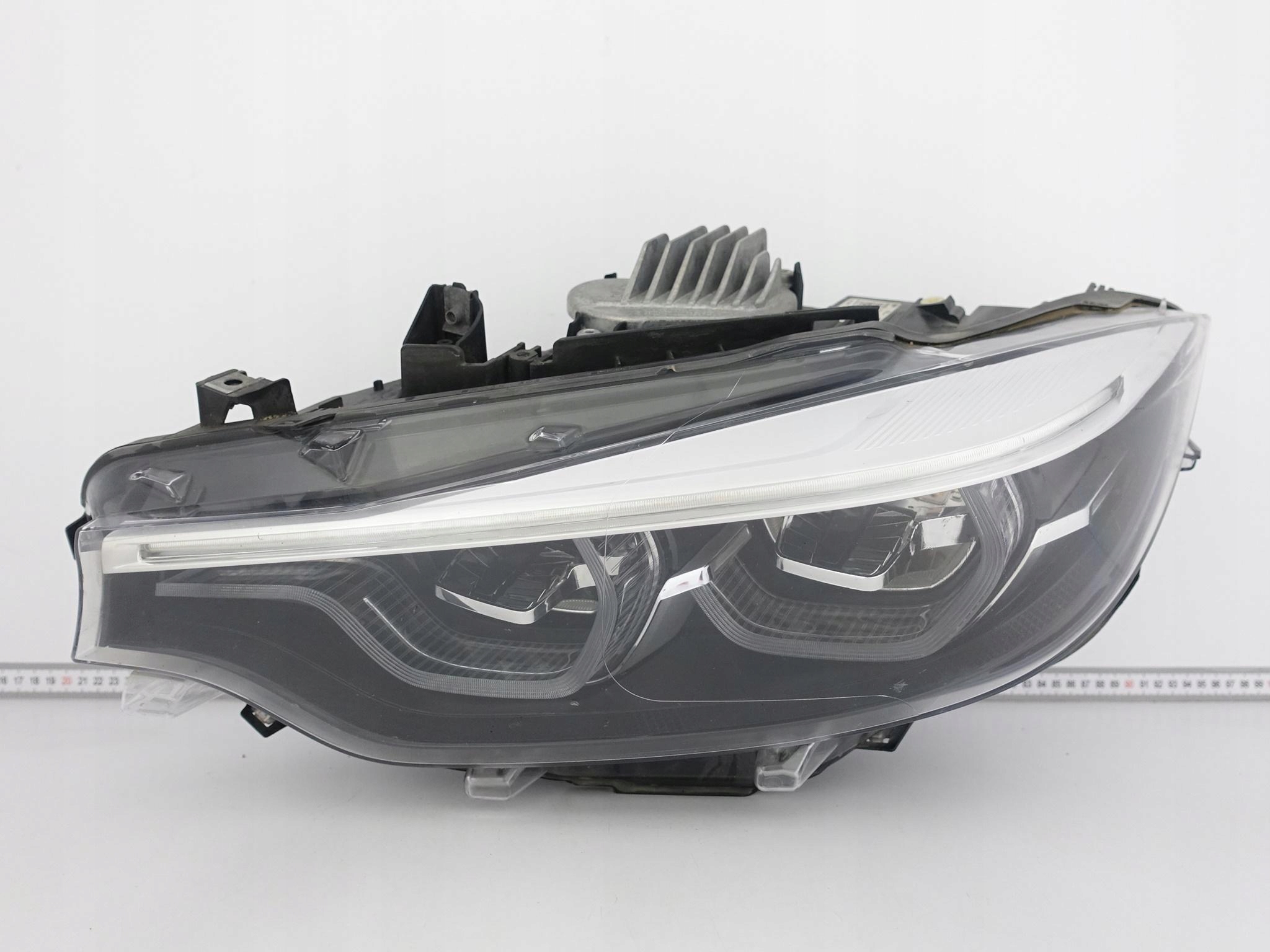 BMW M3 F80 M4 F82 F83 4 F32 F33 F36 LCI LIFT LAMPA ADAPTIVE FULL LED LEWA BMW M3 F80 M4 F82 F83 4 F32 F33 F36 LCI LIFT LAMPA ADAPTIVE FULL LED LEWA