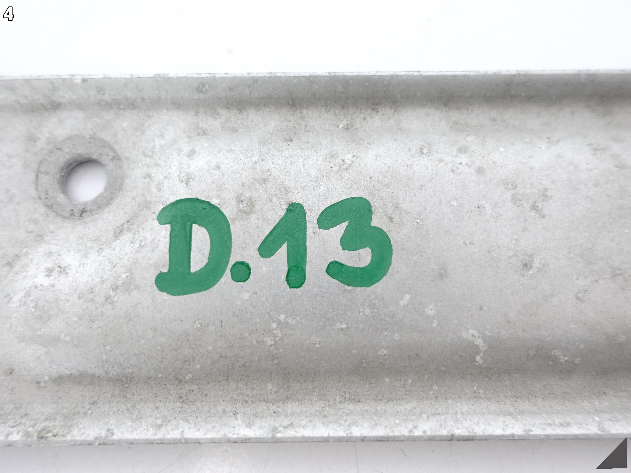 AUDI A8 S8 4H0 D4 LIFT 09-17 WZMOCNIENIE PODPORA TUNEL ŚRODKOWY 4H0803809B AUDI A8 S8 4H0 D4 LIFT 09-17 WZMOCNIENIE PODPORA TUNEL ŚRODKOWY 4H0803809B - obrazek 5
