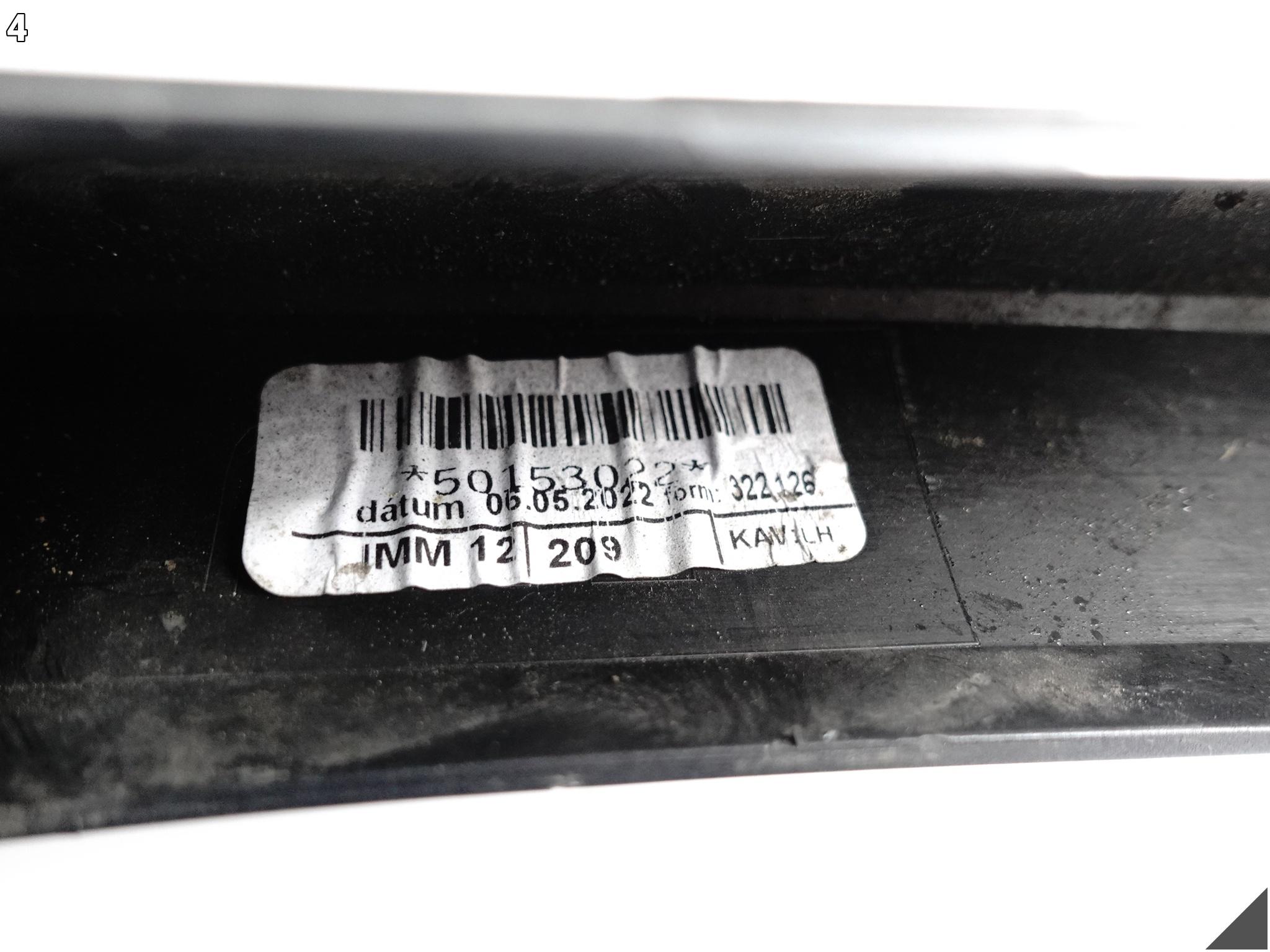 CUPRA ATECA 575 LIFT 21-24 LISTWA ATRAPA W ZDERZAK LEWA PRZÓD 575853711A CUPRA ATECA 575 LIFT 21-24 LISTWA ATRAPA W ZDERZAK LEWA PRZÓD 575853711A - obrazek 5