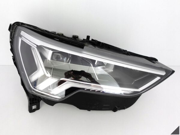 AUDI Q3 II (2 GENERACJA) F3 83A 18- LAMPA FULL LED PRAWA PRZÓD EUROPA *034*