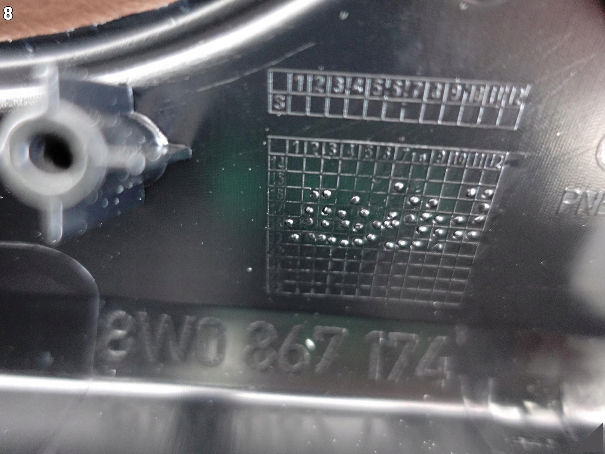 AUDI A5 8W6 A4 8W0 PODŁOKIETNIK UCHWYT DRZWI PRAWYCH PRZÓD PRZEŁĄCZNIKI UK AUDI A5 8W6 A4 8W0 PODŁOKIETNIK UCHWYT DRZWI PRAWYCH PRZÓD PRZEŁĄCZNIKI UK - obrazek 9