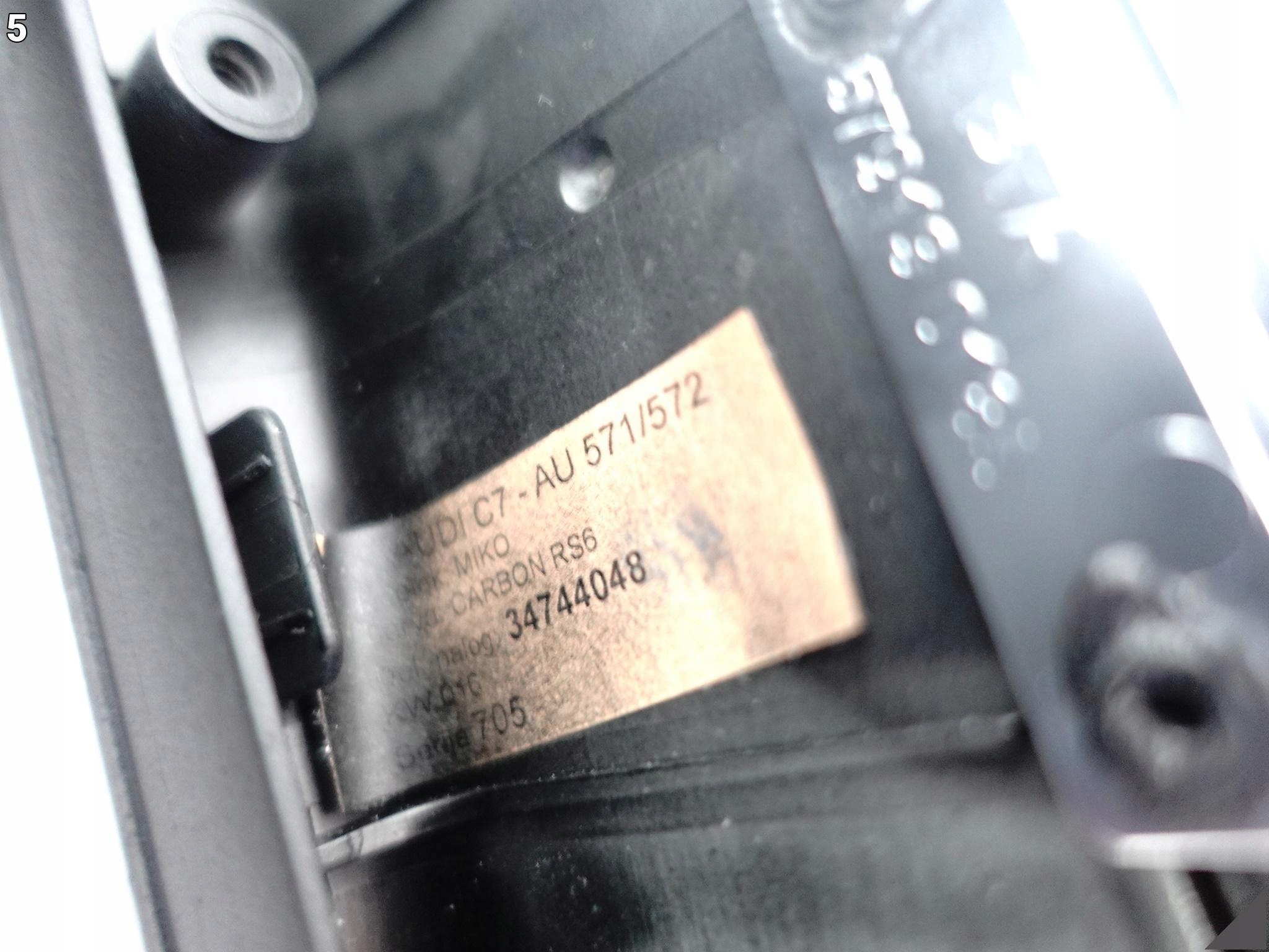 AUDI RS7 4G8 RS6 4G0 C7 10-18 LISTWA RAMKA DEKOR TUNEL ŚRODKOWY CARBON 6T3 AUDI RS7 4G8 RS6 4G0 C7 10-18 LISTWA RAMKA DEKOR TUNEL ŚRODKOWY CARBON 6T3 - obrazek 6