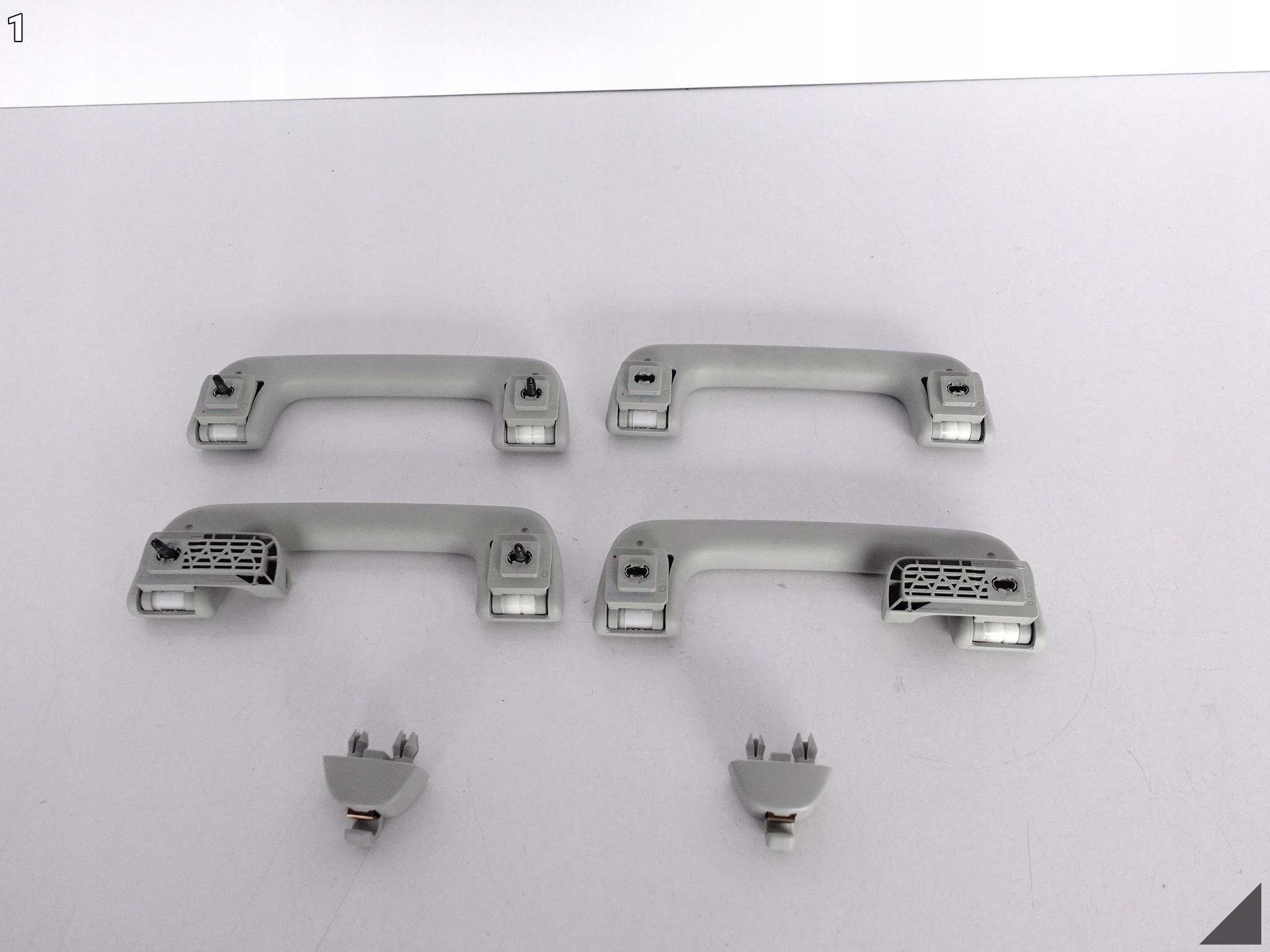 AUDI A8 S8 4H0 D4 LIFT 09-17 UCHWYT RĄCZKA PODSUFITKI ZESTAW 4H0857607B EP5 AUDI A8 S8 4H0 D4 LIFT 09-17 UCHWYT RĄCZKA PODSUFITKI ZESTAW 4H0857607B EP5 - obrazek 2