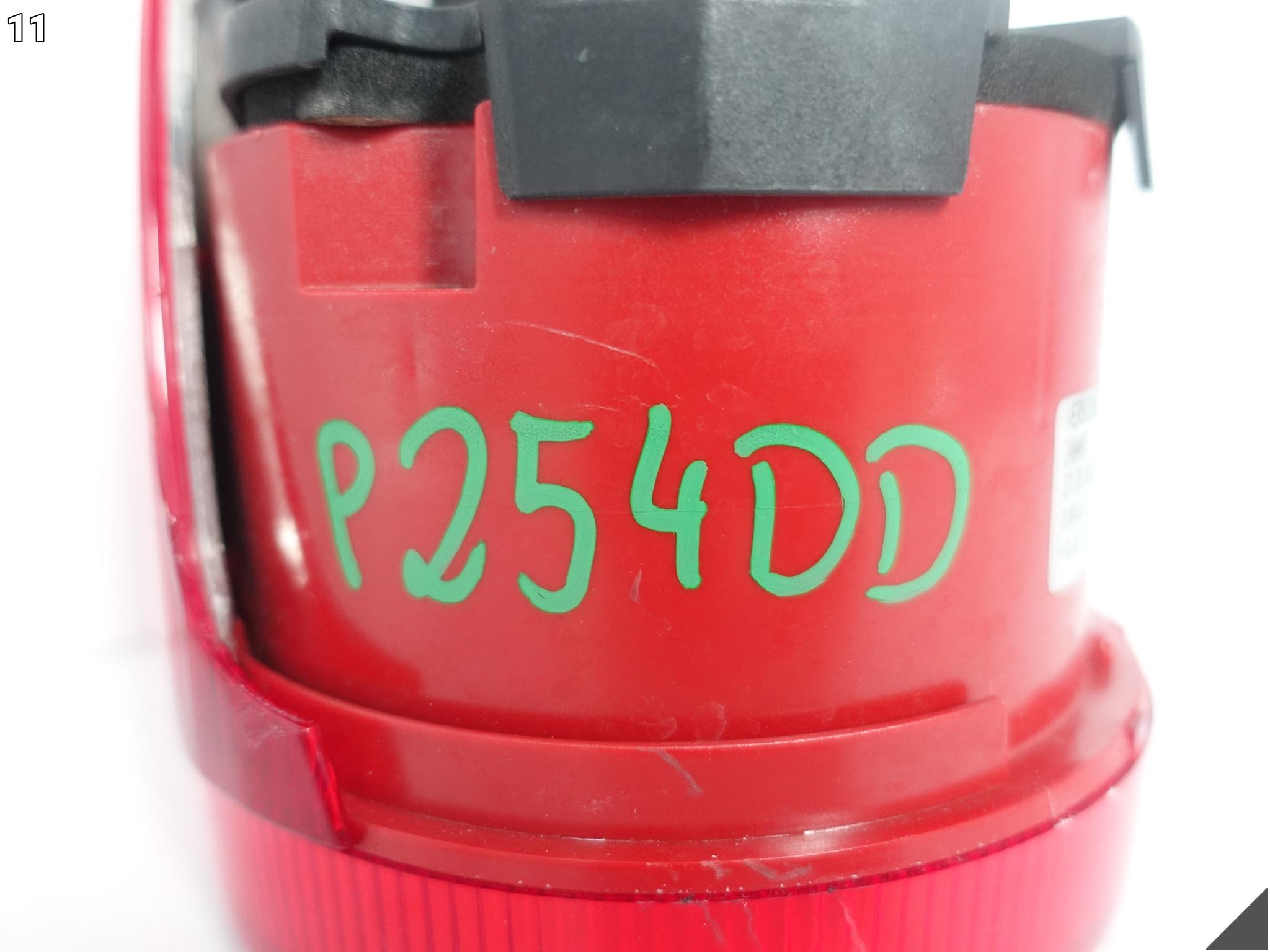 FERRARI 458 ITALIA F142 09-15 LAMPA LED LEWA TYŁ 248497 EUROPA FERRARI 458 ITALIA F142 09-15 LAMPA LED LEWA TYŁ 248497 EUROPA - obrazek 12