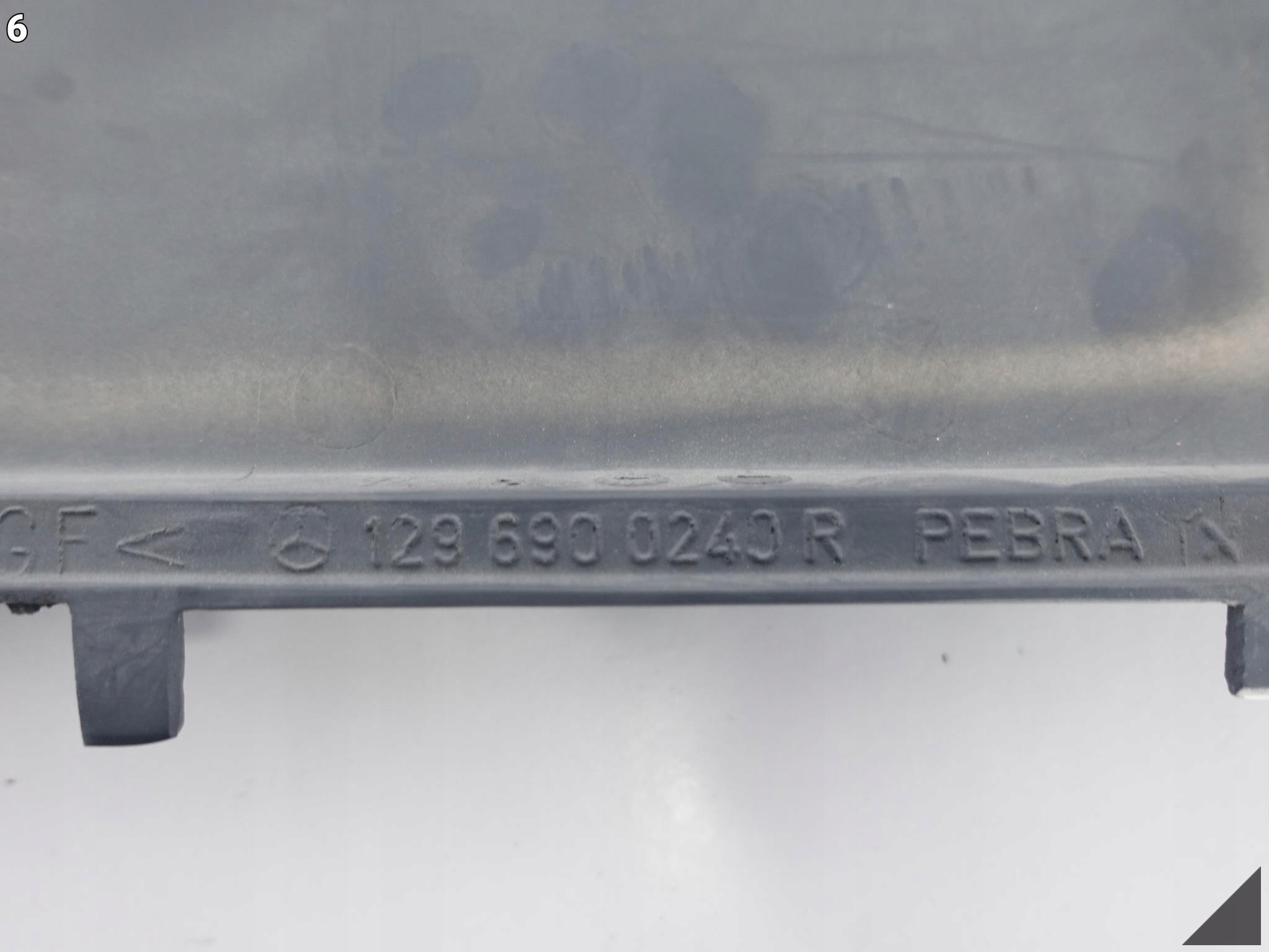 MERCEDES SL W129 89-01 LISTWA BŁOTNIKA PRAWA MERCEDES SL W129 89-01 LISTWA BŁOTNIKA PRAWA - obrazek 7