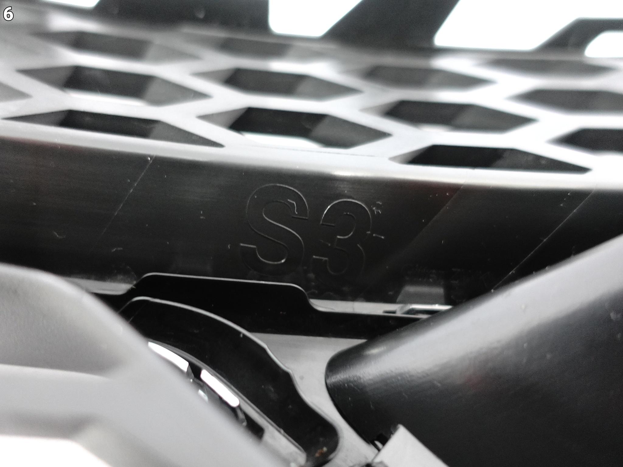 AUDI A3 S3 8V3 12-16 SPORTBACK GRILL ATRAPA KRATKA LEWA W ZDERZAK PRZÓD AUDI A3 S3 8V3 12-16 SPORTBACK GRILL ATRAPA KRATKA LEWA W ZDERZAK PRZÓD - obrazek 7