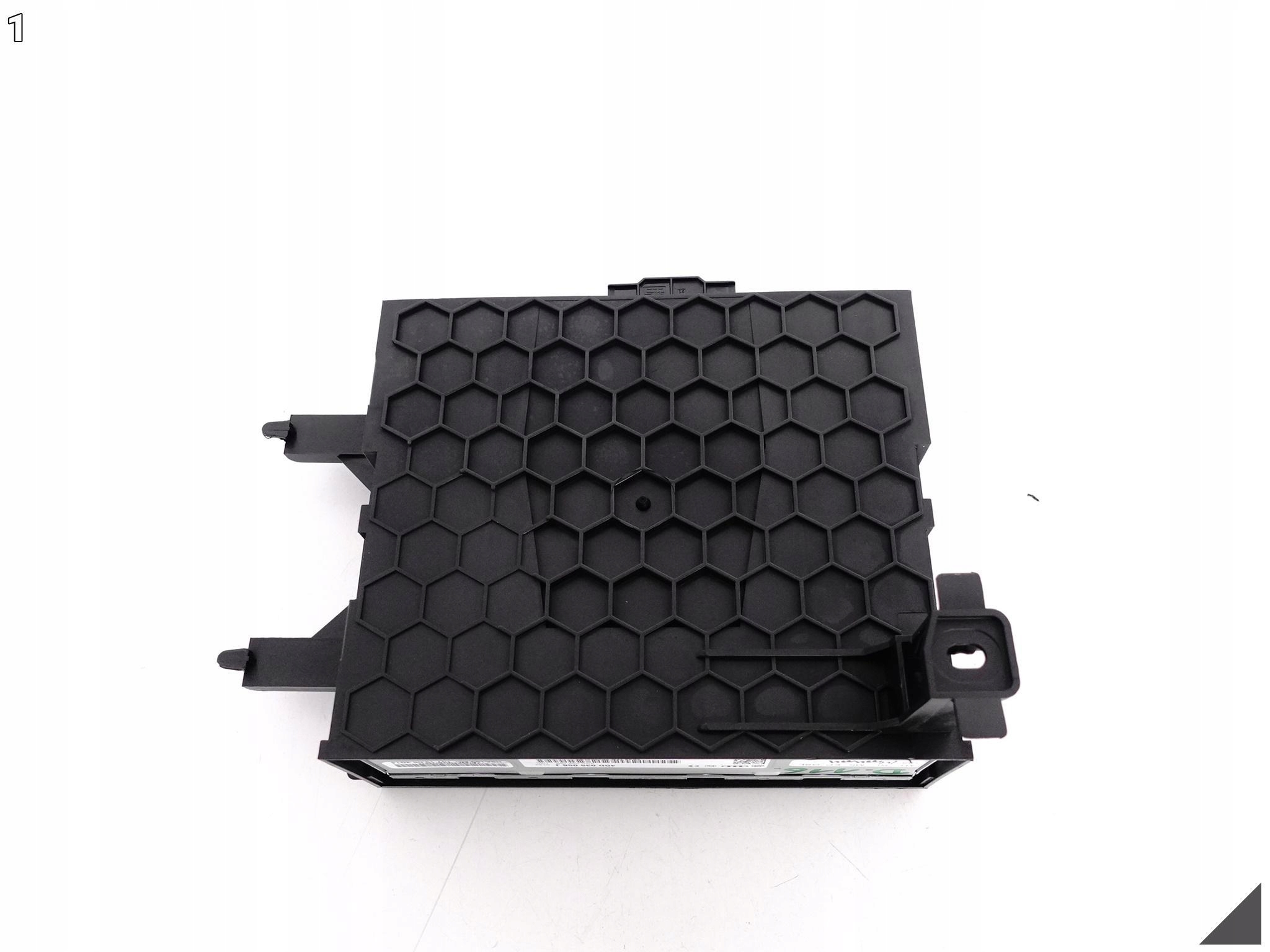 AUDI A8 S8 4H0 D4 LIFT 13-17 TUNER RADIOWY UCHWYT KIESZEŃ HARMAN JTB-074 AUDI A8 S8 4H0 D4 LIFT 13-17 TUNER RADIOWY UCHWYT KIESZEŃ HARMAN JTB-074 - obrazek 2