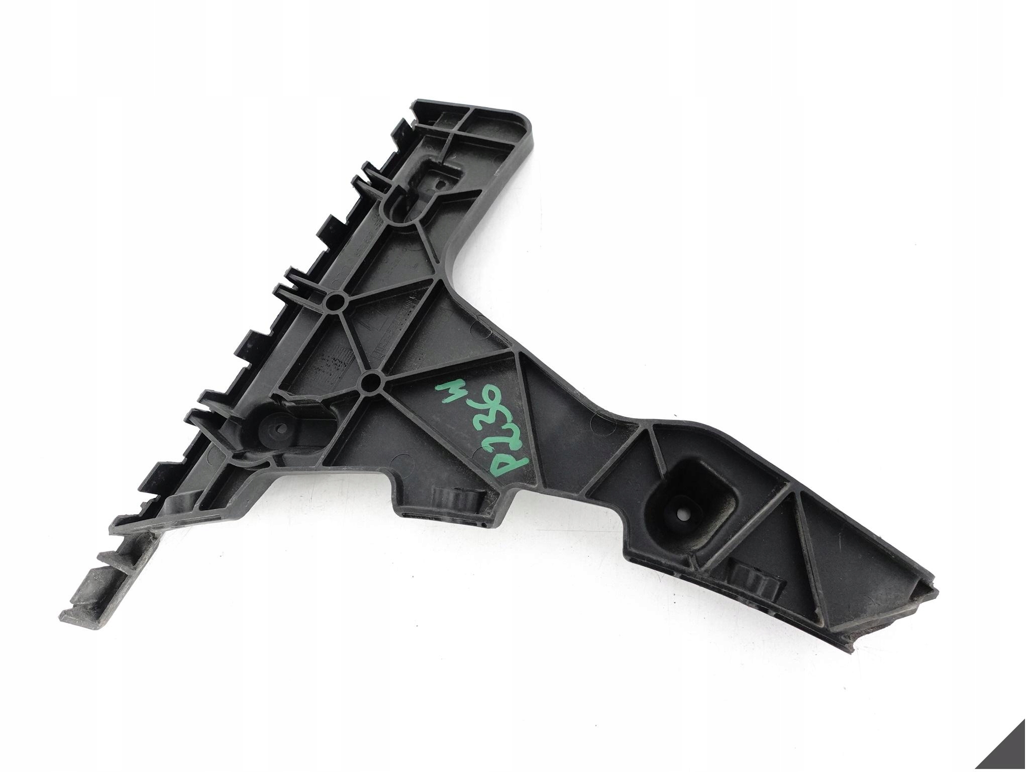 AUDI Q5 8R0 LIFT 08-16 ŚLIZG ZDERZAKA MOCOWANIE UCHWYT LEWY TYŁ AUDI Q5 8R0 LIFT 08-16 ŚLIZG ZDERZAKA MOCOWANIE UCHWYT LEWY TYŁ