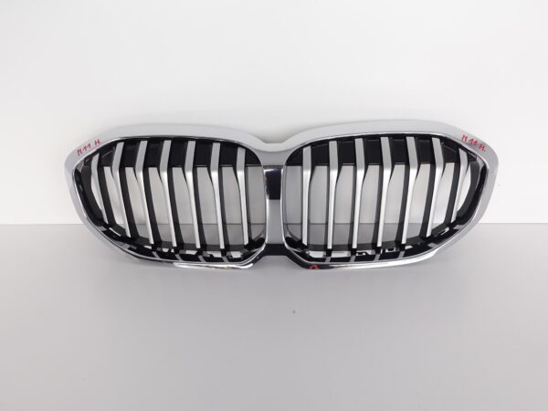 BMW 1 F40 M-PAKIET 19- LUXURY GRILL PRZÓD