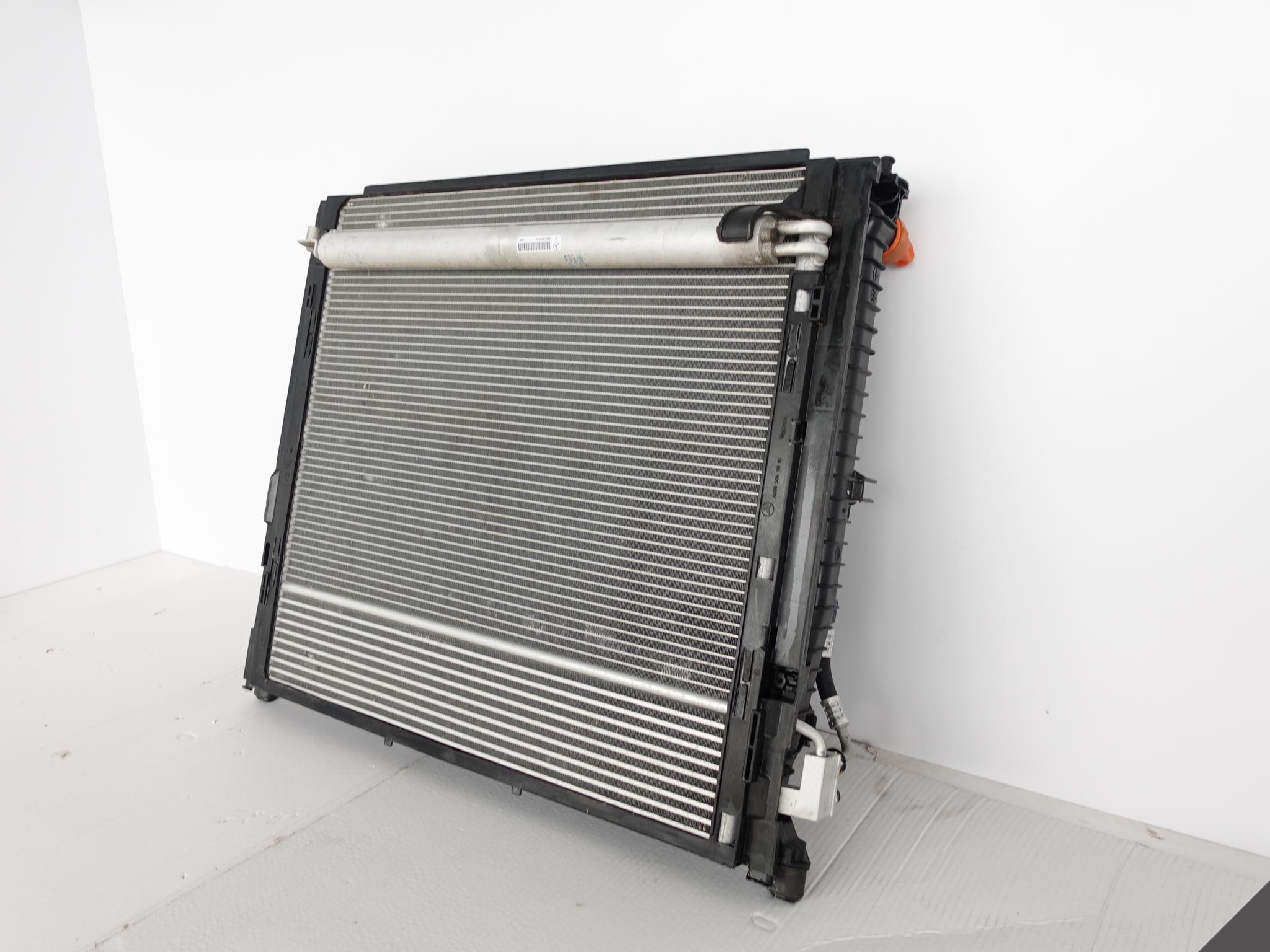 ML GLE W166 C292 GL GLS X166 KOMPLET CHŁODNIC 850W ML GLE W166 C292 GL GLS X166 KOMPLET CHŁODNIC 850W - obrazek 3