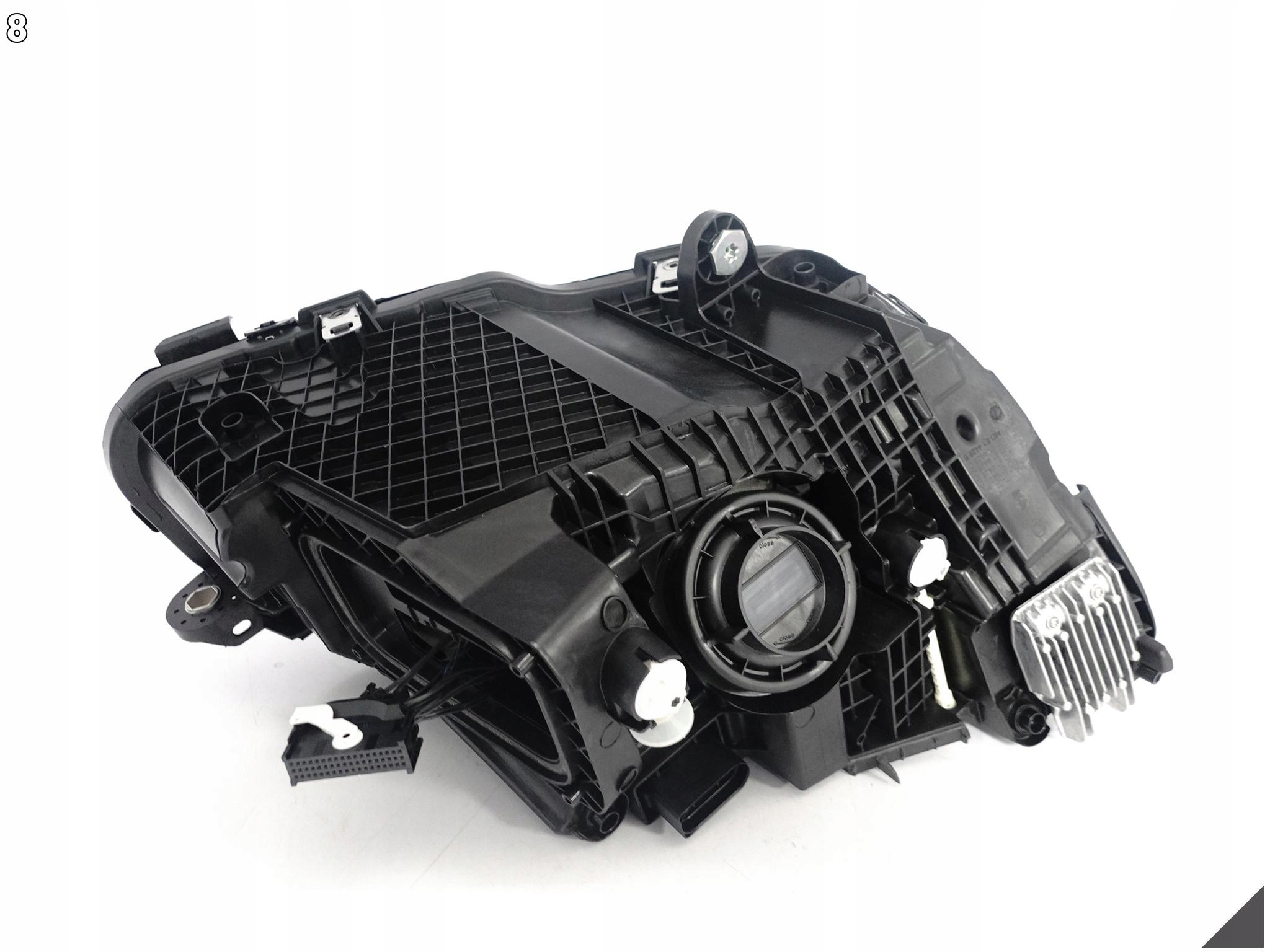 MERCEDES C-KLASA W205 S205 LIFT 18-21 LAMPA FULL LED HIGH PERFORMANCE HELLA MERCEDES C-KLASA W205 S205 LIFT 18-21 LAMPA FULL LED HIGH PERFORMANCE HELLA - obrazek 9