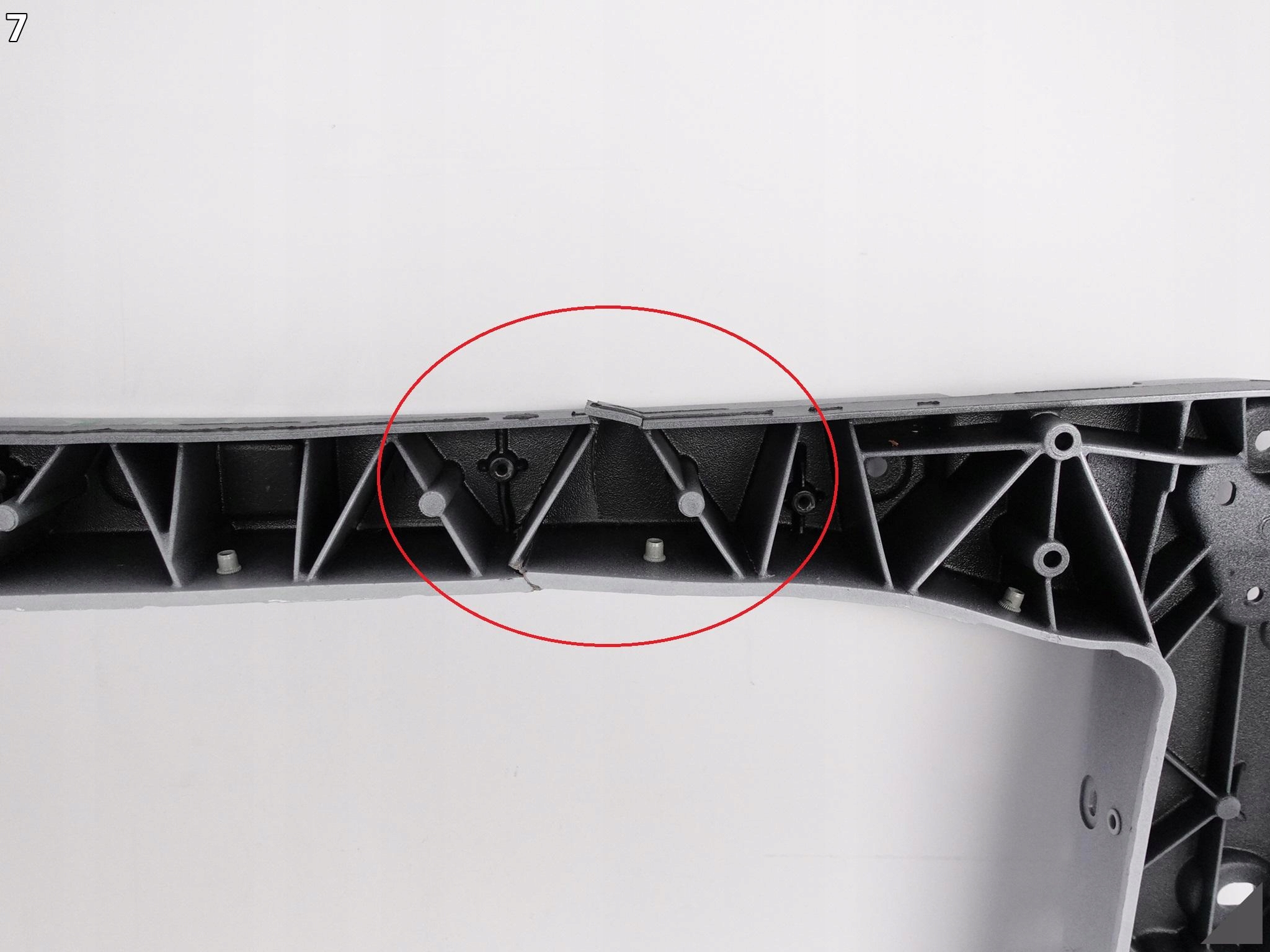 TESLA MODEL X 15- DRZWI STELAŻ RAMA PRAWA TYŁ TESLA MODEL X 15- DRZWI STELAŻ RAMA PRAWA TYŁ - obrazek 8