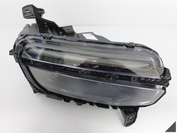 JEEP AVENGER 22- PERFORMANCE HIGH FULL LED LAMPA R JEEP AVENGER 22- PERFORMANCE HIGH FULL LED LAMPA R