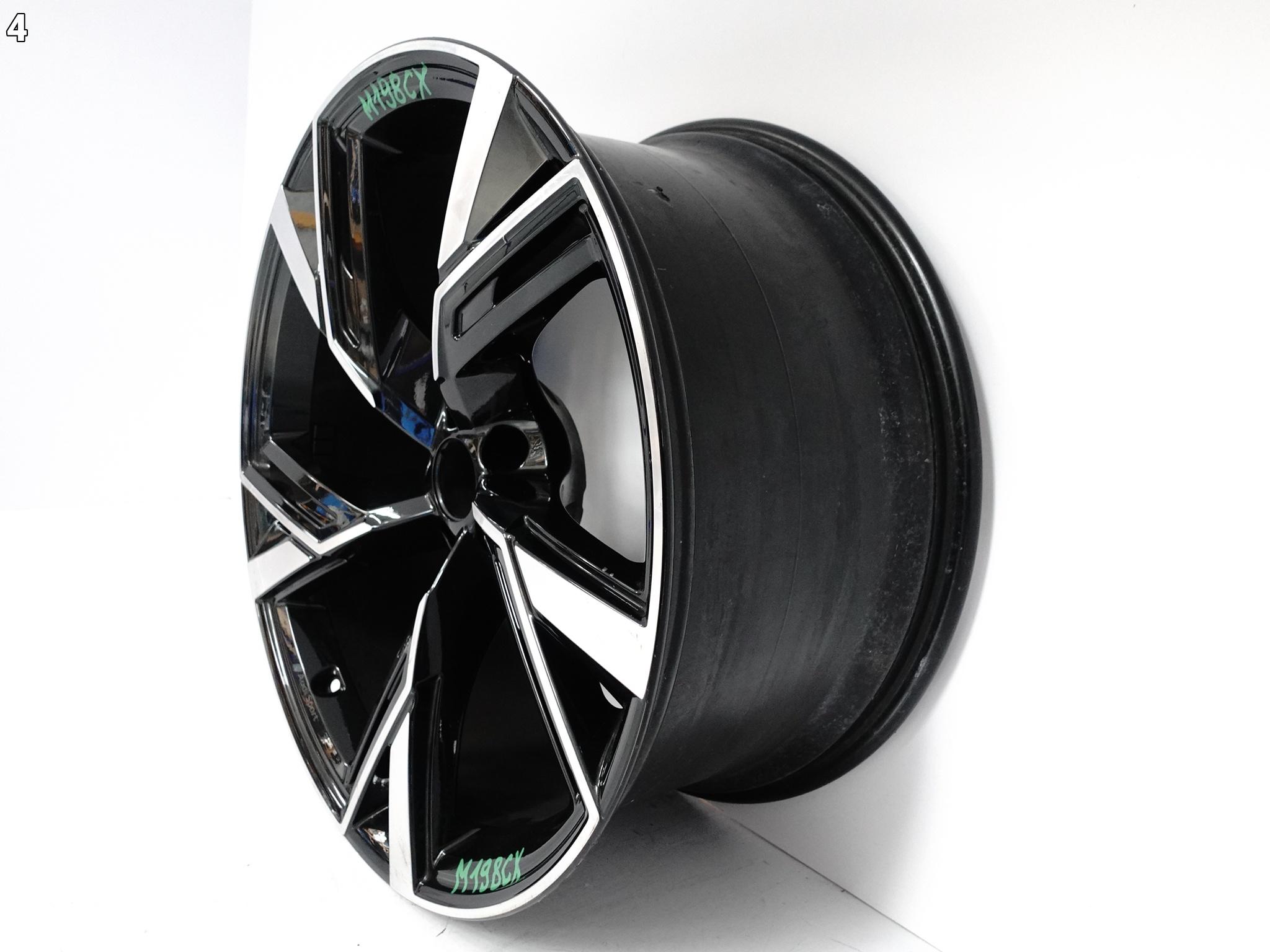 AUDI RS6 4K0 RS7 4K8 C8 SPORT FELGA 10.5JX22 ET19 5×112 AUDI RS6 4K0 RS7 4K8 C8 SPORT FELGA 10.5JX22 ET19 5x112 - obrazek 5
