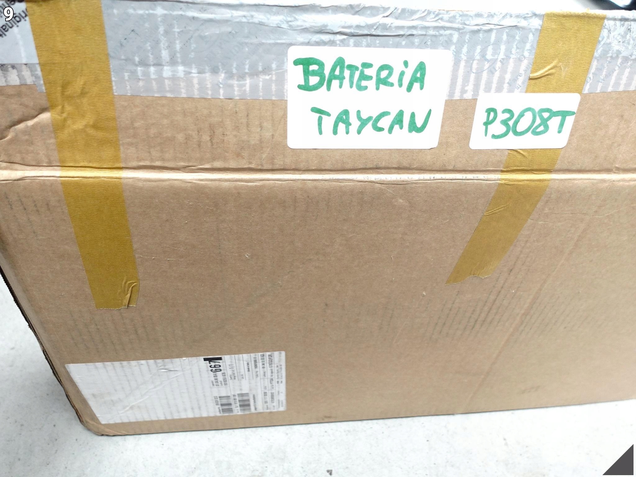 PORSCHE TAYCAN 9J1 9J0 19- Ładowarka do akumulatora wysokonapięciowego 22KW PORSCHE TAYCAN 9J1 9J0 19- Ładowarka do akumulatora wysokonapięciowego 22KW - obrazek 11