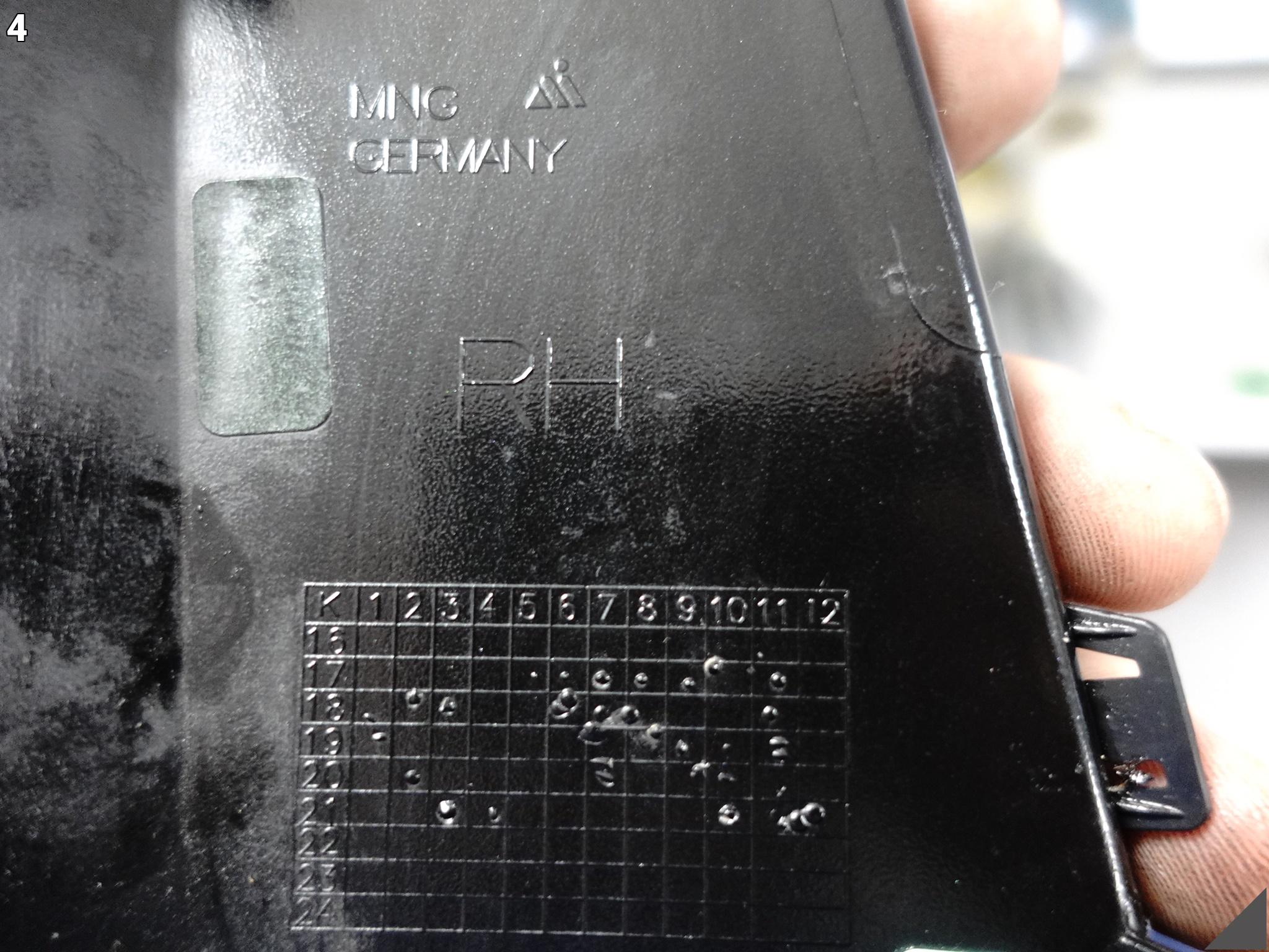 AUDI A8 S8 4N0 D5 MHEV 19-21 ATRAPA ZAŚLEPKA WLOT W ZDERZAK PRAWA PRZÓD AUDI A8 S8 4N0 D5 MHEV 19-21 ATRAPA ZAŚLEPKA WLOT W ZDERZAK PRAWA PRZÓD - obrazek 5