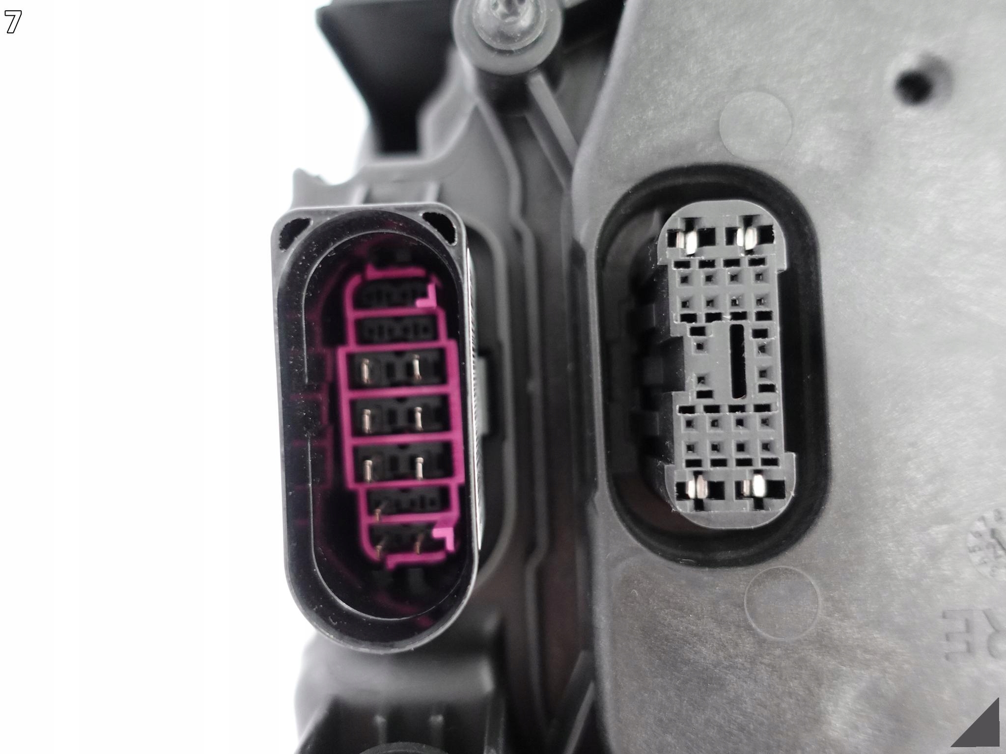 AUDI A8 S8 D4 4H0 09-13 FULL LED LAMPA NOWA HELLA AUDI A8 S8 D4 4H0 09-13 FULL LED LAMPA NOWA HELLA - obrazek 8