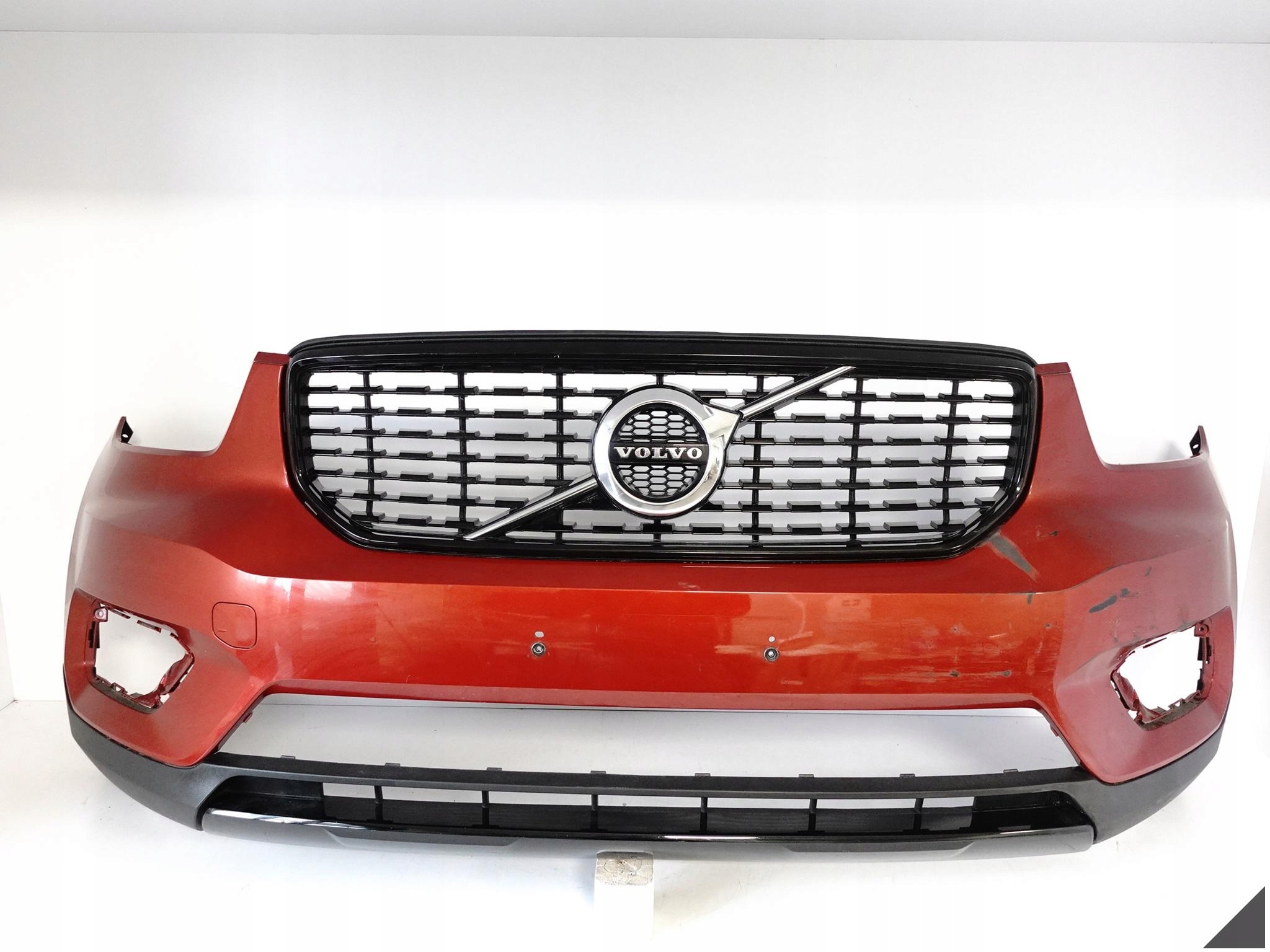 VOLVO XC40 R-DESIGN 18-22 ZDERZAK + GRILL / ATRAPA + SPOILER PRZÓD VOLVO XC40 R-DESIGN 18-22 ZDERZAK + GRILL / ATRAPA + SPOILER PRZÓD