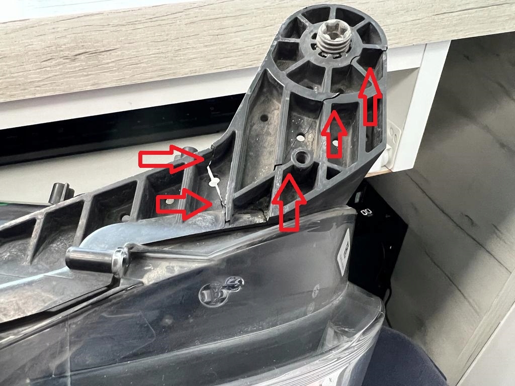 MERCEDES SLK R172 W172 11-15 LAMPA ZWYKŁA H7 EU R MERCEDES SLK R172 W172 11-15 LAMPA ZWYKŁA H7 EU R - obrazek 5