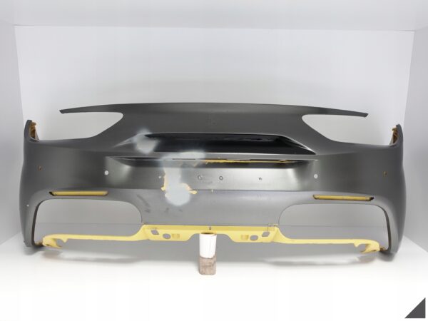 FERRARI 488 F142M ZDERZAK TYŁ 86638200 FERRARI 488 F142M ZDERZAK TYŁ 86638200