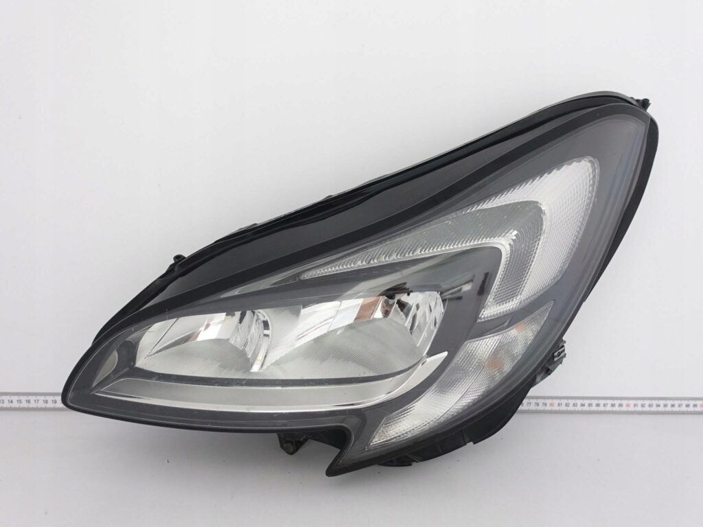 OPEL CORSA E V 14-19 LAMPA LEWA ZWYKŁA H7 + LED PRZÓD EU OPEL CORSA E V 14-19 LAMPA LEWA ZWYKŁA H7 + LED PRZÓD EU