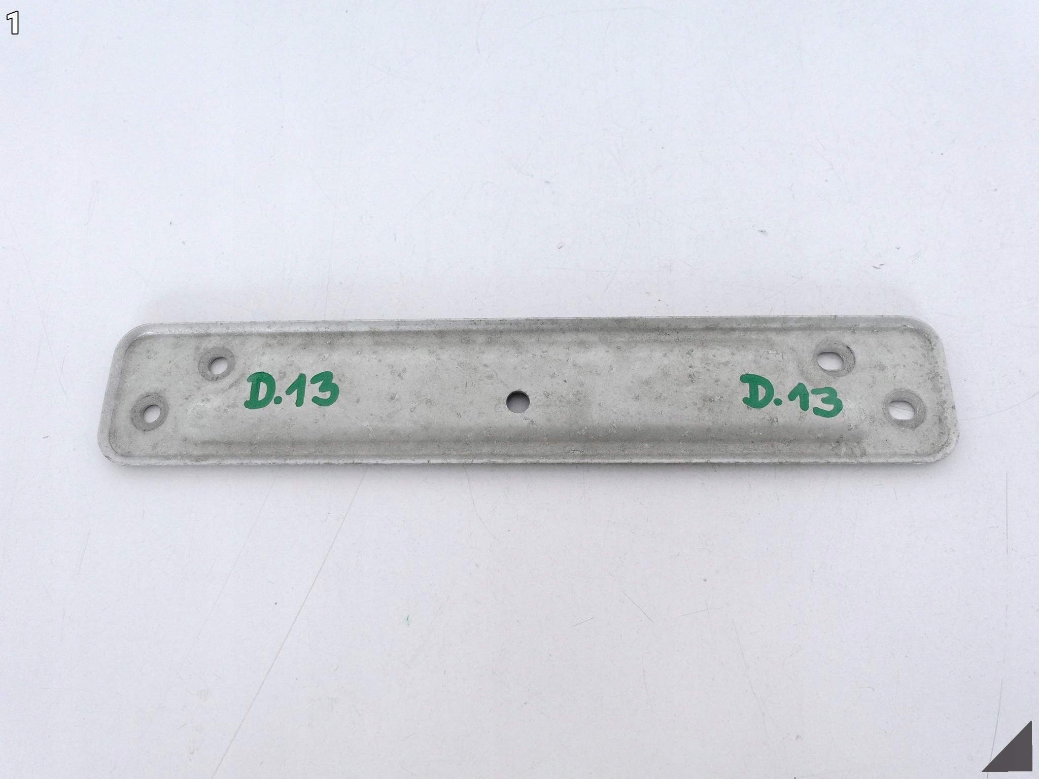 AUDI A8 S8 4H0 D4 LIFT 09-17 WZMOCNIENIE PODPORA TUNEL ŚRODKOWY 4H0803809B AUDI A8 S8 4H0 D4 LIFT 09-17 WZMOCNIENIE PODPORA TUNEL ŚRODKOWY 4H0803809B - obrazek 2