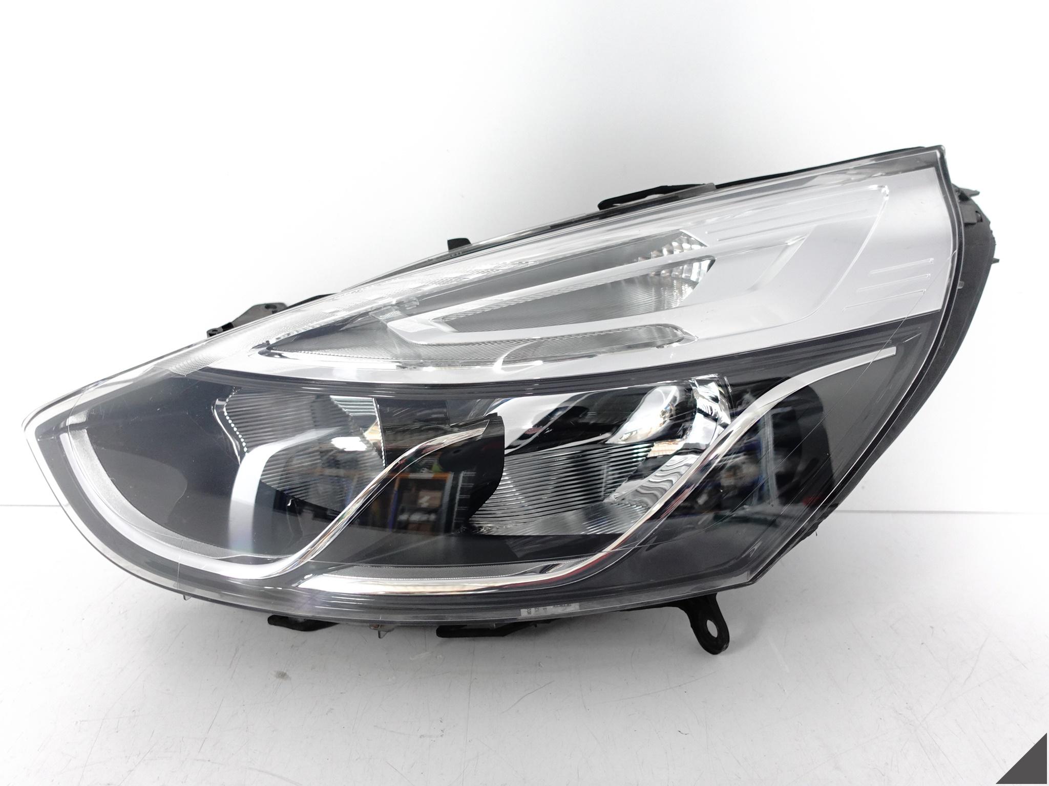 RENAULT CLIO IV 4 LIFT 16-20 LAMPA ZWYKŁA HALOGEN LEWA PRZÓD EUROPA RENAULT CLIO IV 4 LIFT 16-20 LAMPA ZWYKŁA HALOGEN LEWA PRZÓD EUROPA