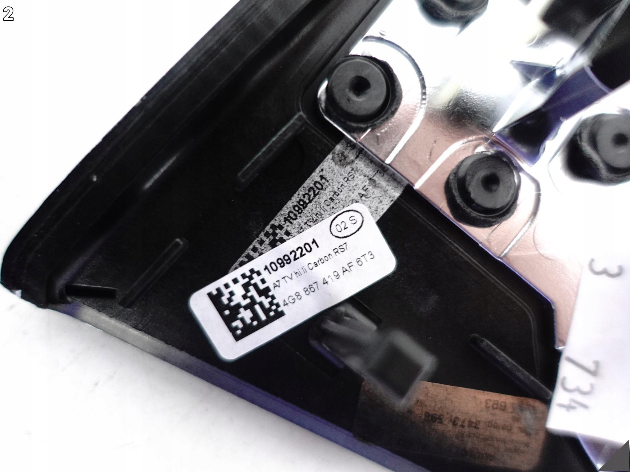 AUDI RS7 S7 A7 4G8 C7 10-18 OSŁONA DEKOR DRZWI LEWA TYŁ CARBON CHROM 6T3 AUDI RS7 S7 A7 4G8 C7 10-18 OSŁONA DEKOR DRZWI LEWA TYŁ CARBON CHROM 6T3 - obrazek 3